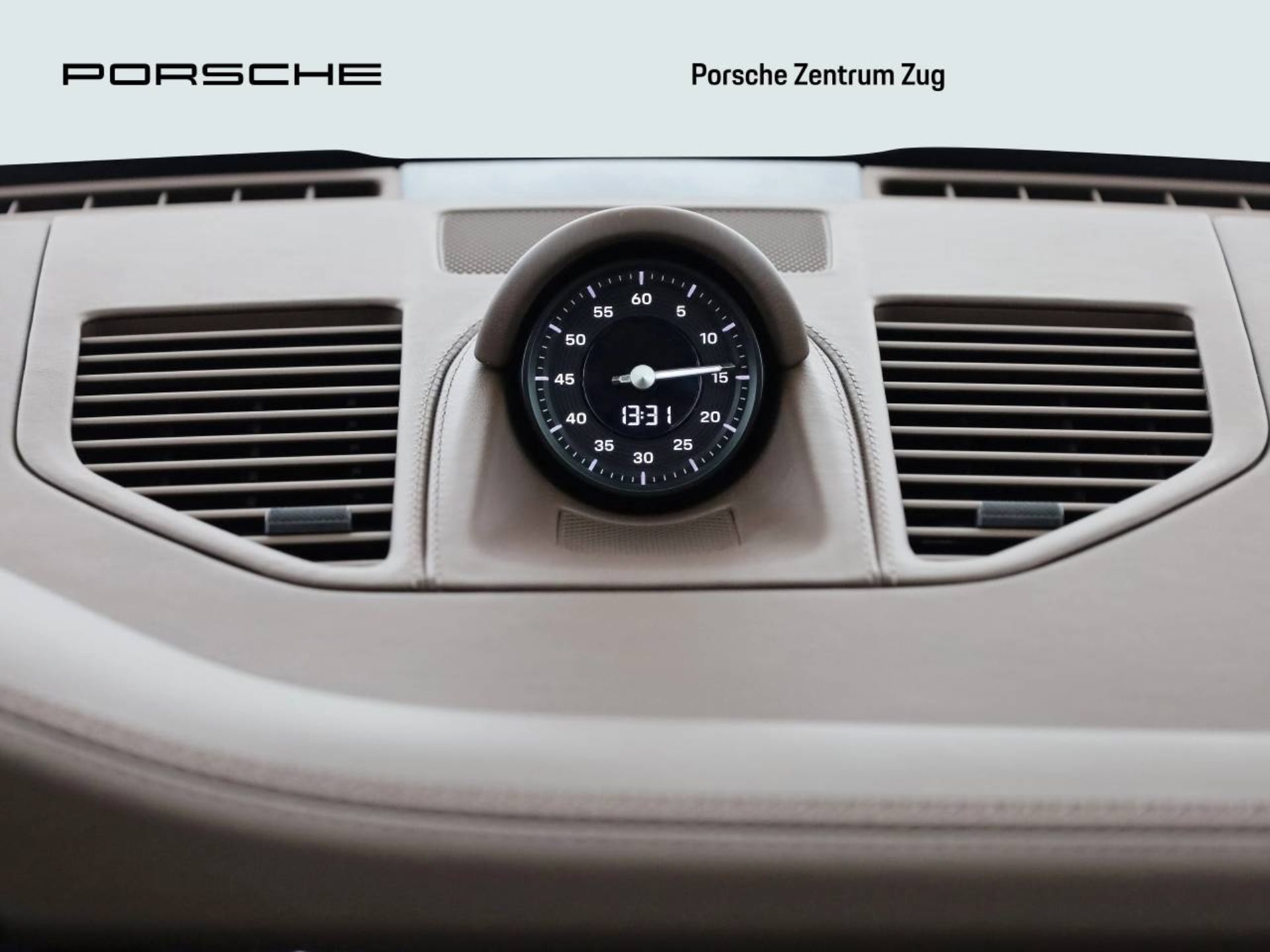 PORSCHE 911 Carrera 4S Cabriolet-image-17