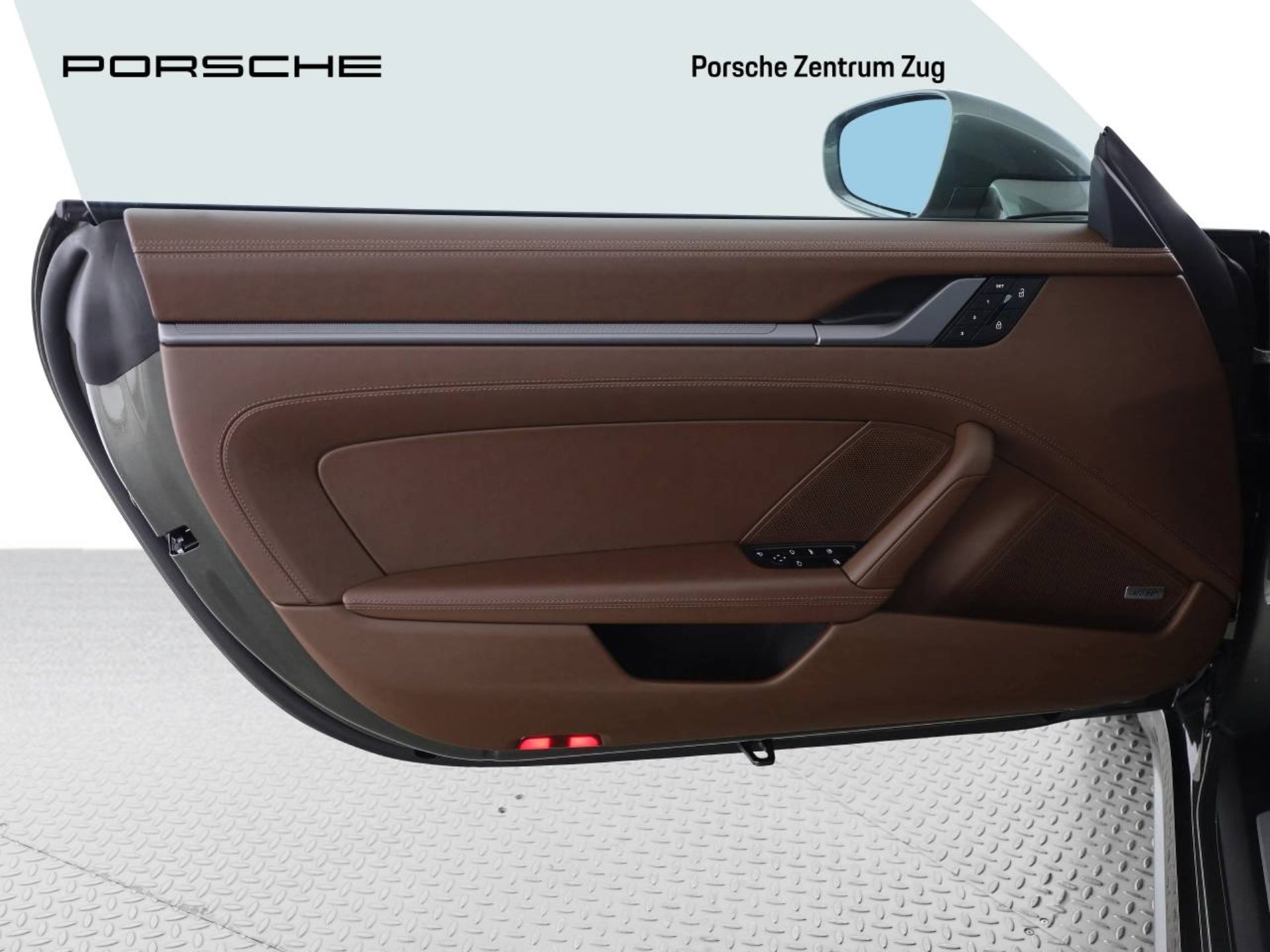 PORSCHE 911 Carrera 4S Cabriolet-image-13