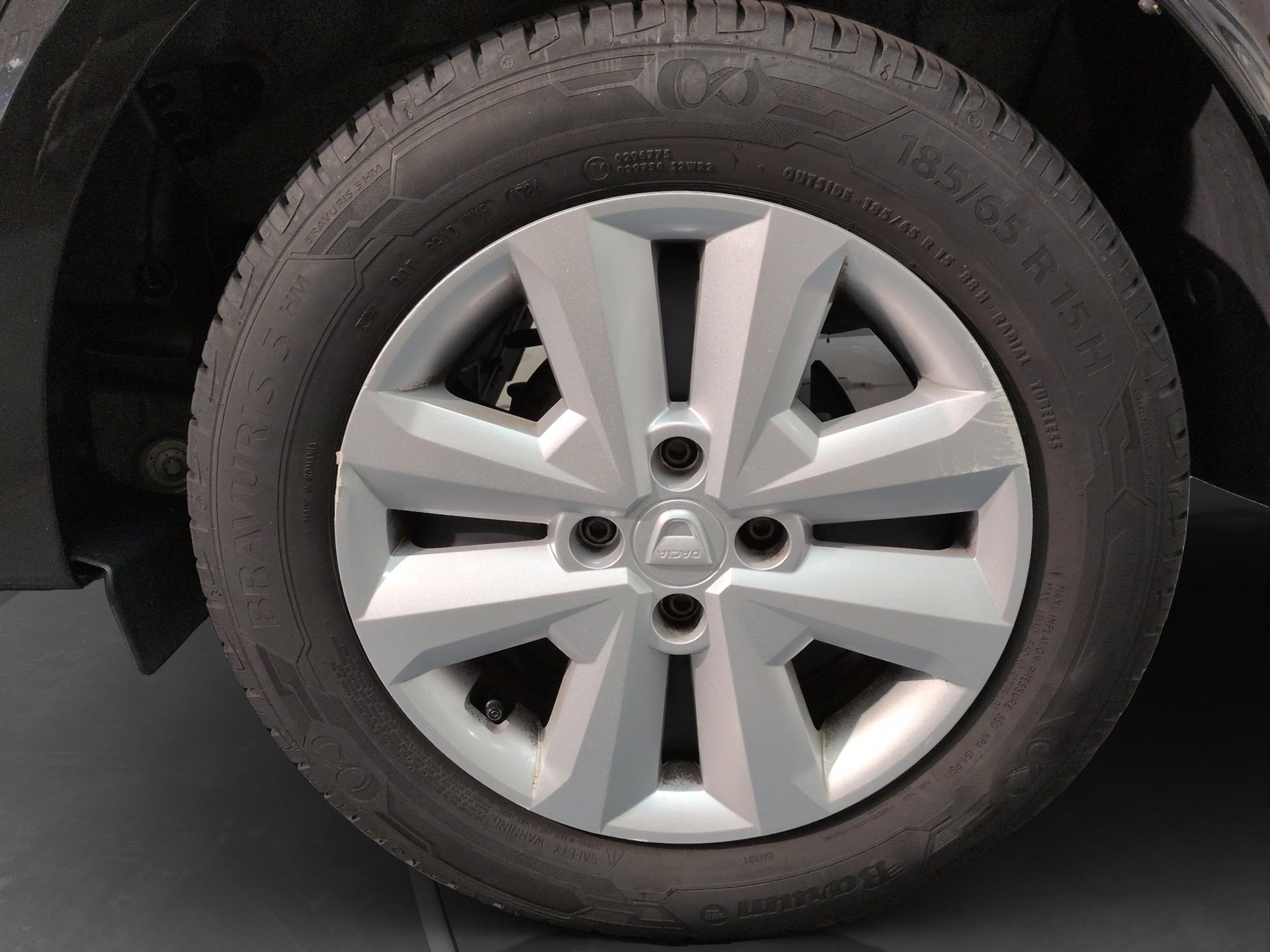 DACIA Sandero TCe 90 Comfort-image-22