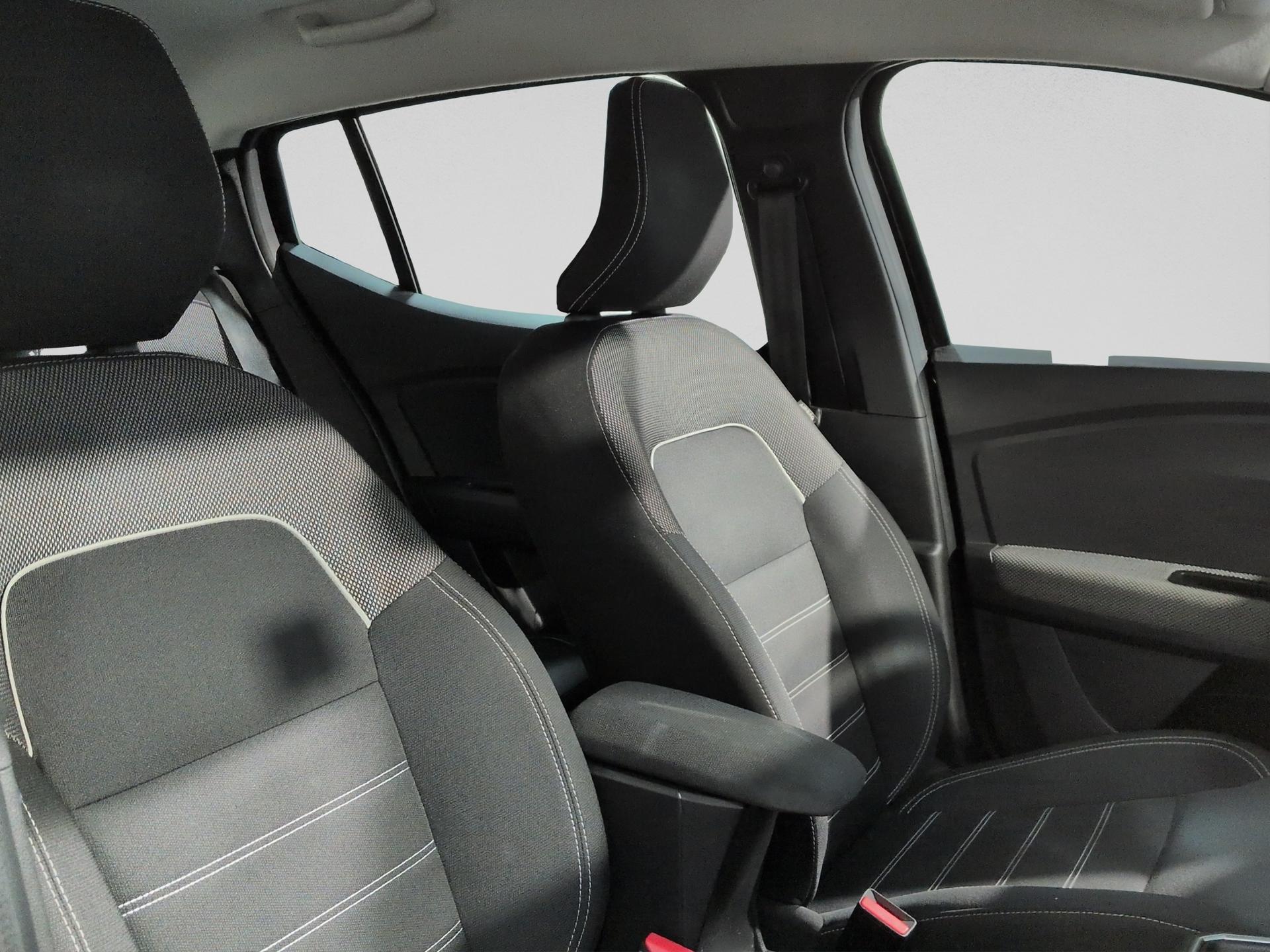 DACIA Sandero TCe 90 Comfort-image-16
