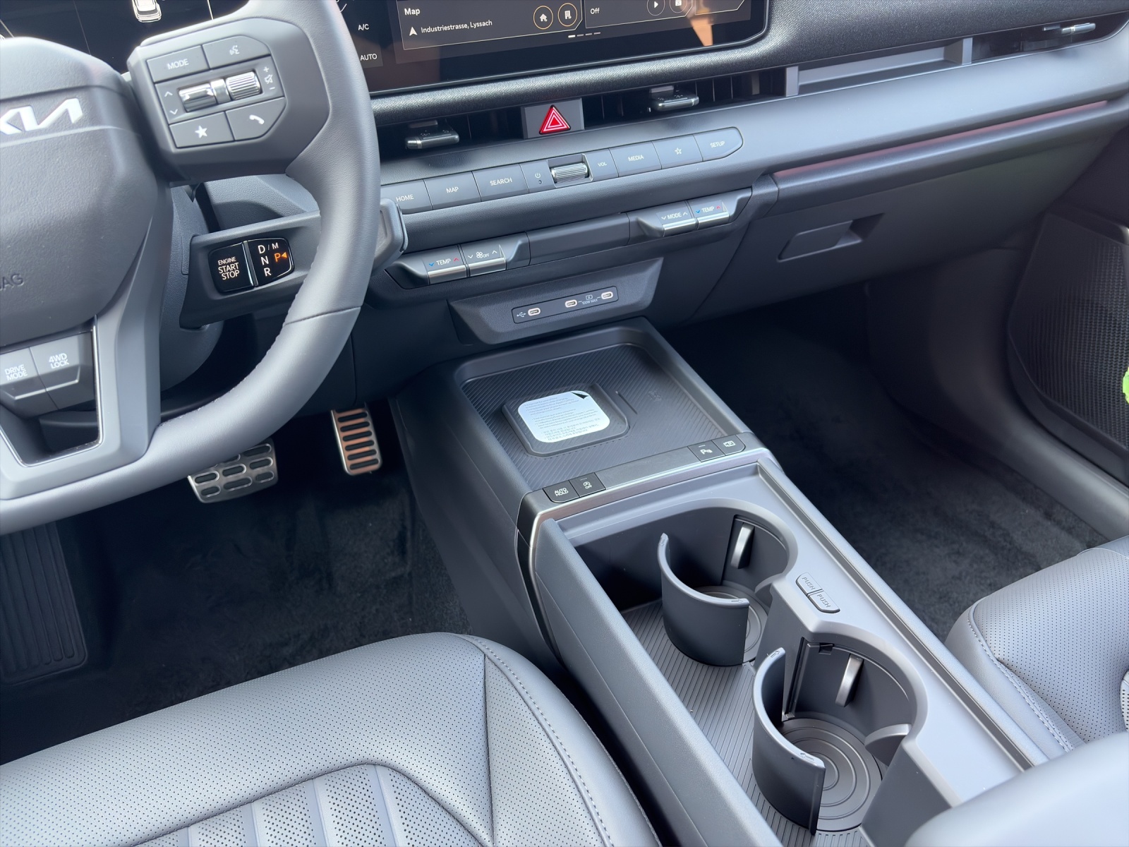 KIA Seltos 1.6T-GDi X-Line 7DCT 4x4** der neue SUV Allrad mit kraftvollem Design** / 0.99% Leasing-Aktion-image-14
