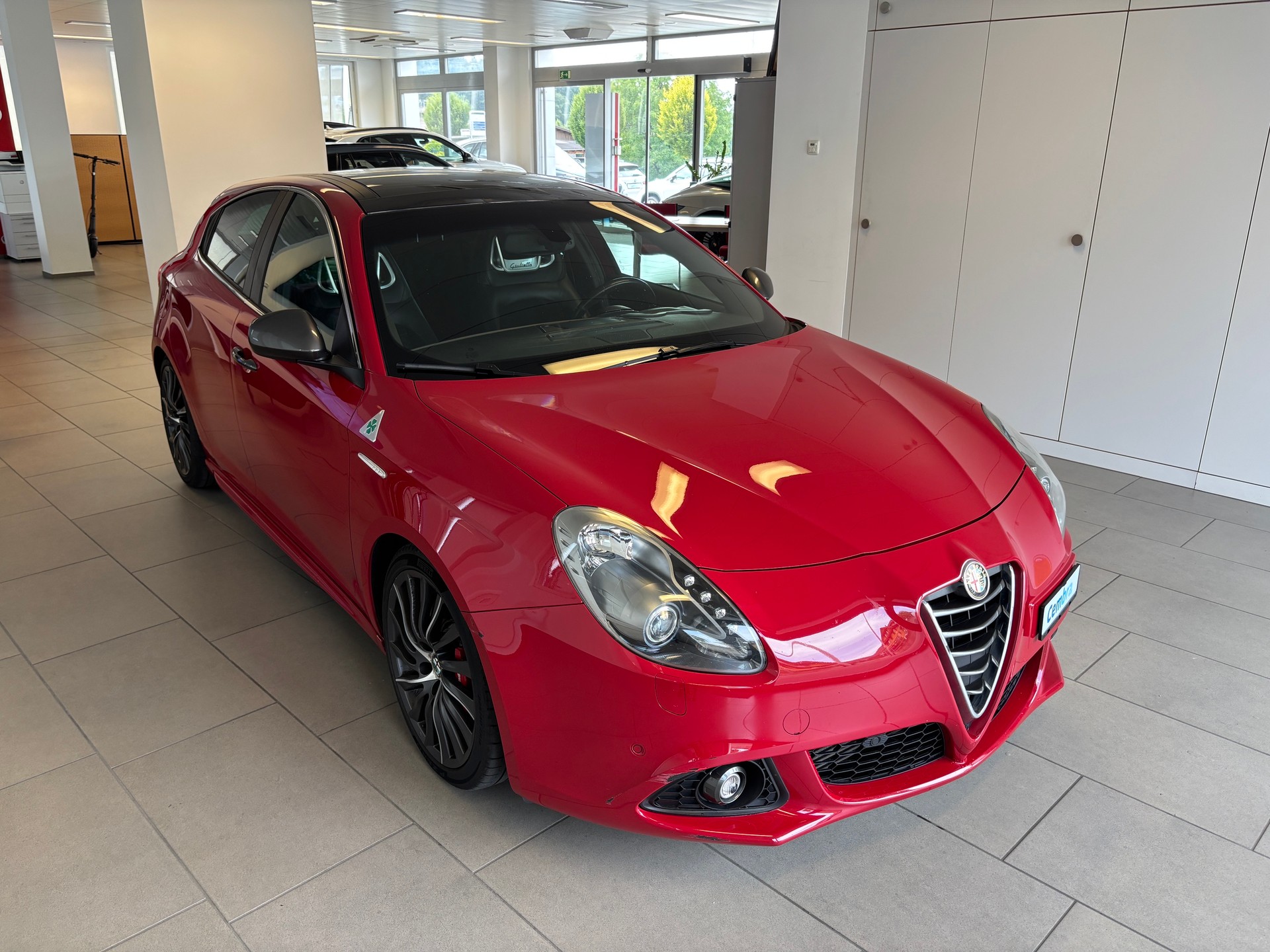 ALFA ROMEO Giulietta 1750 TBi Quadrifoglio Verde TCT-image-1