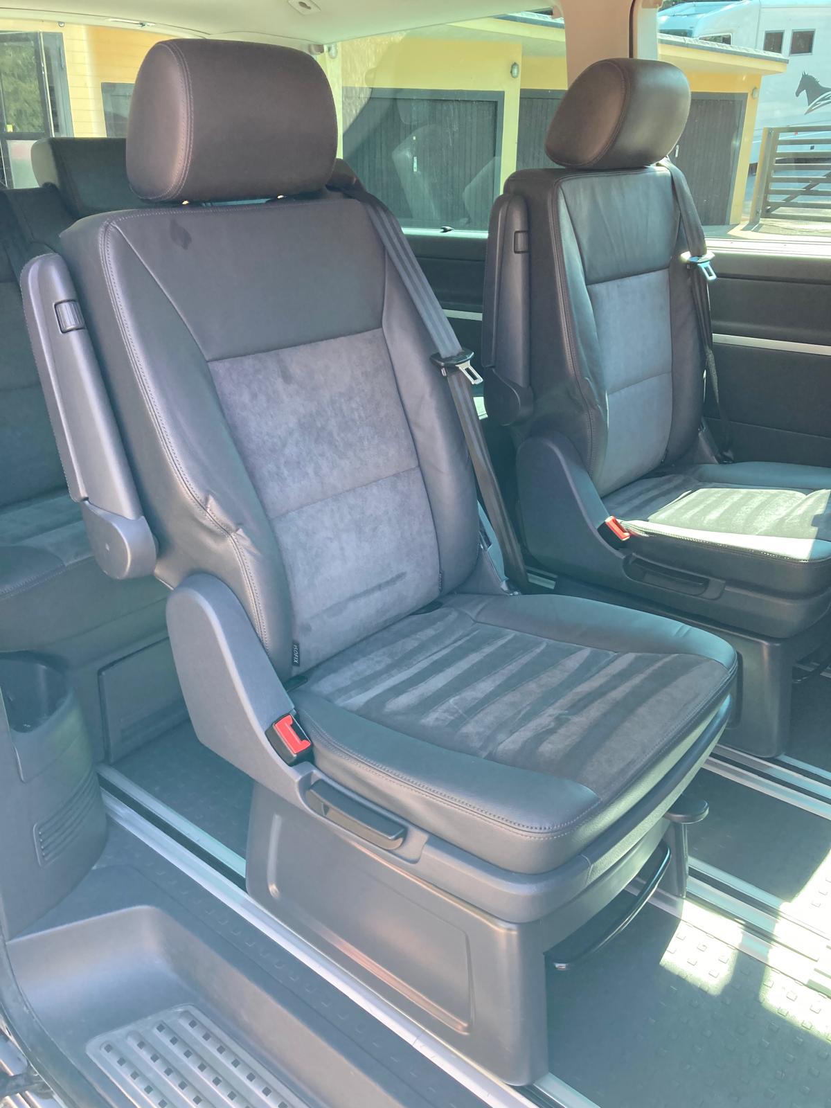 VW T5 Multivan 2.0 Bi-TDI CR Highline 4Motion DSG-image-10