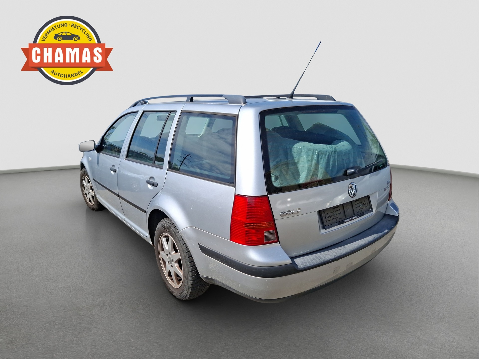 VW Golf Variant 2.0 Comfortline 4Motion-image-3