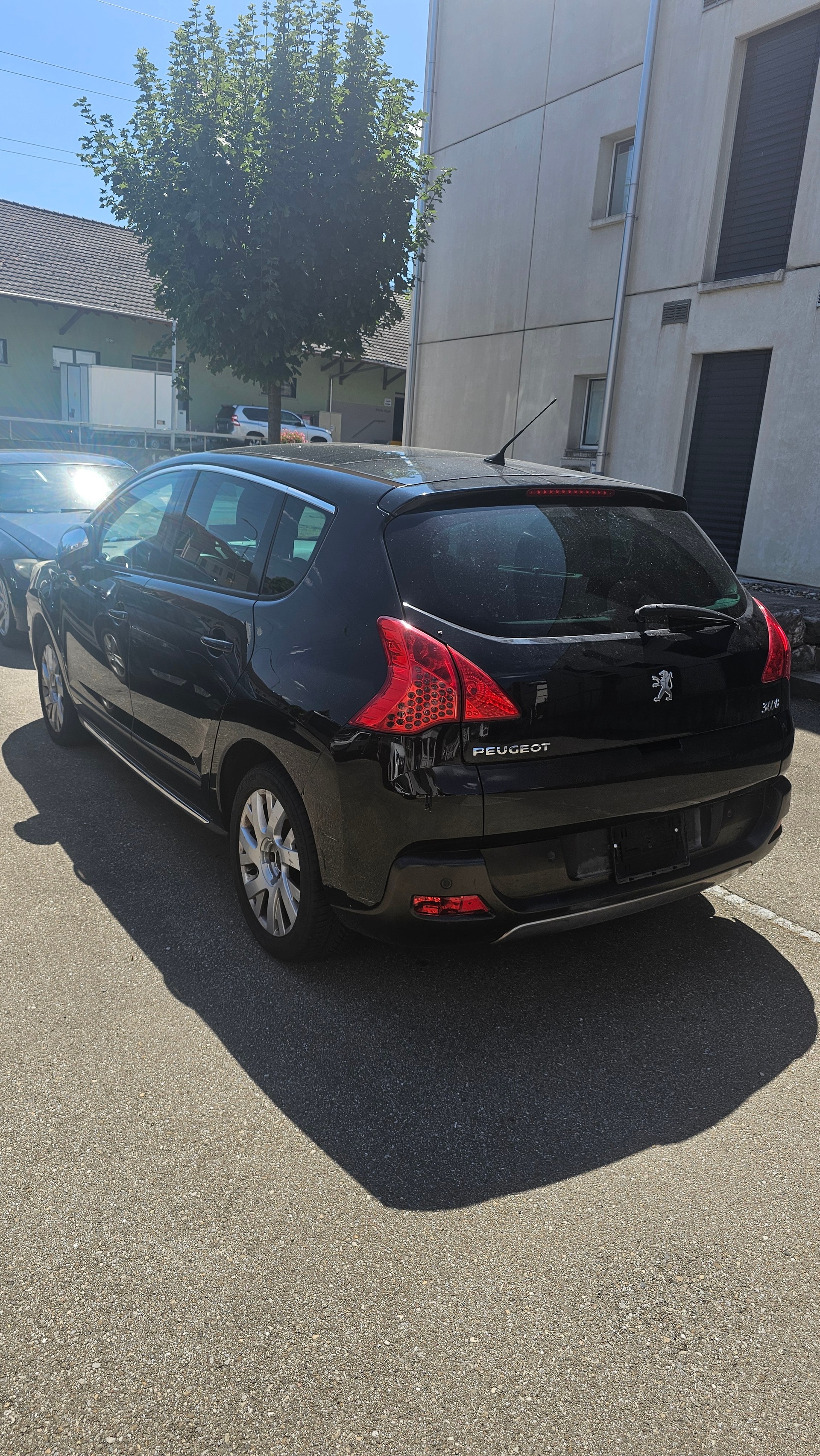 PEUGEOT 3008 1.6 16V T Sport Pack-image-1