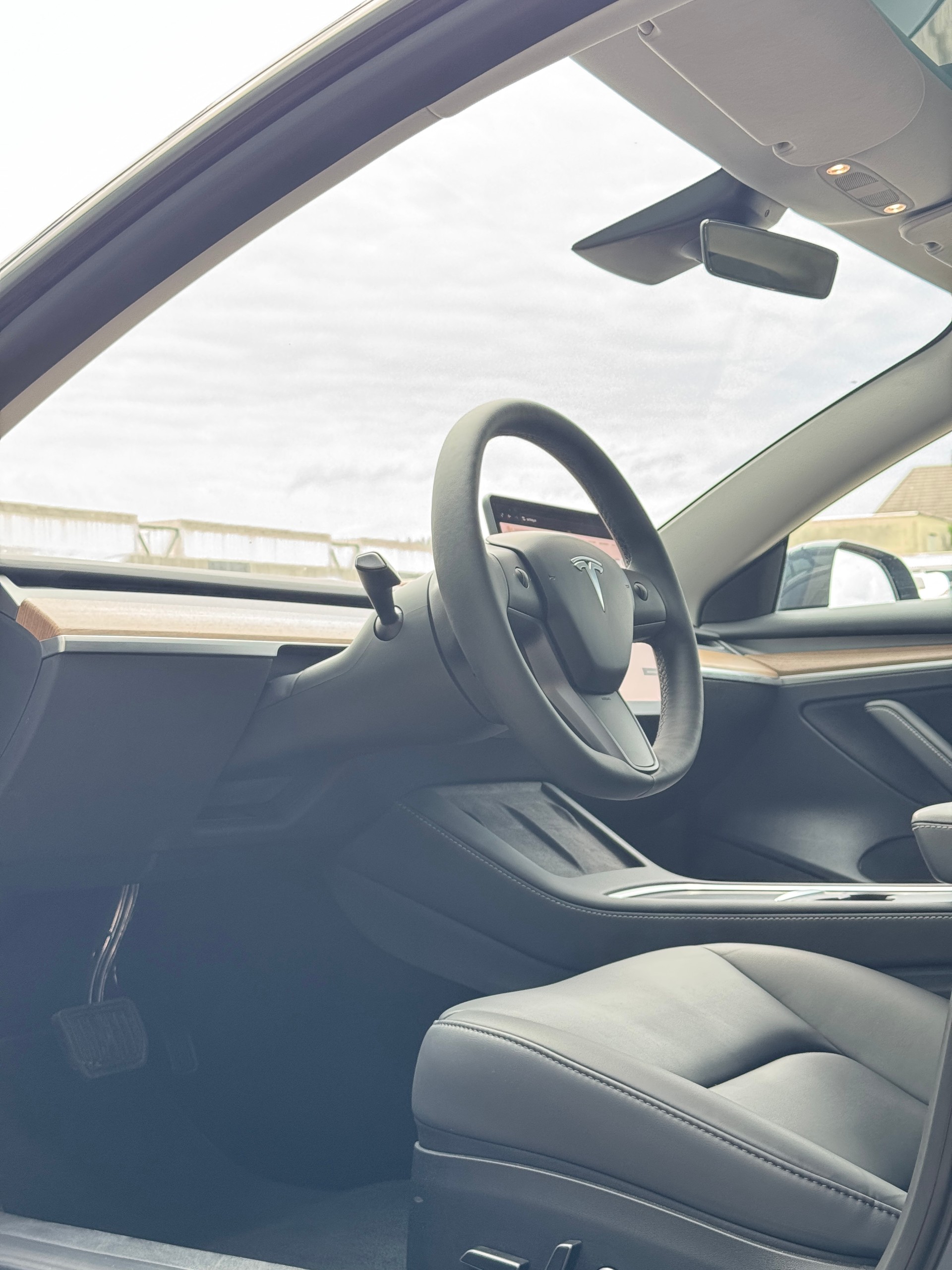 TESLA Model 3 Long Range Dual Motor AWD / AMD Ryzen-image-8