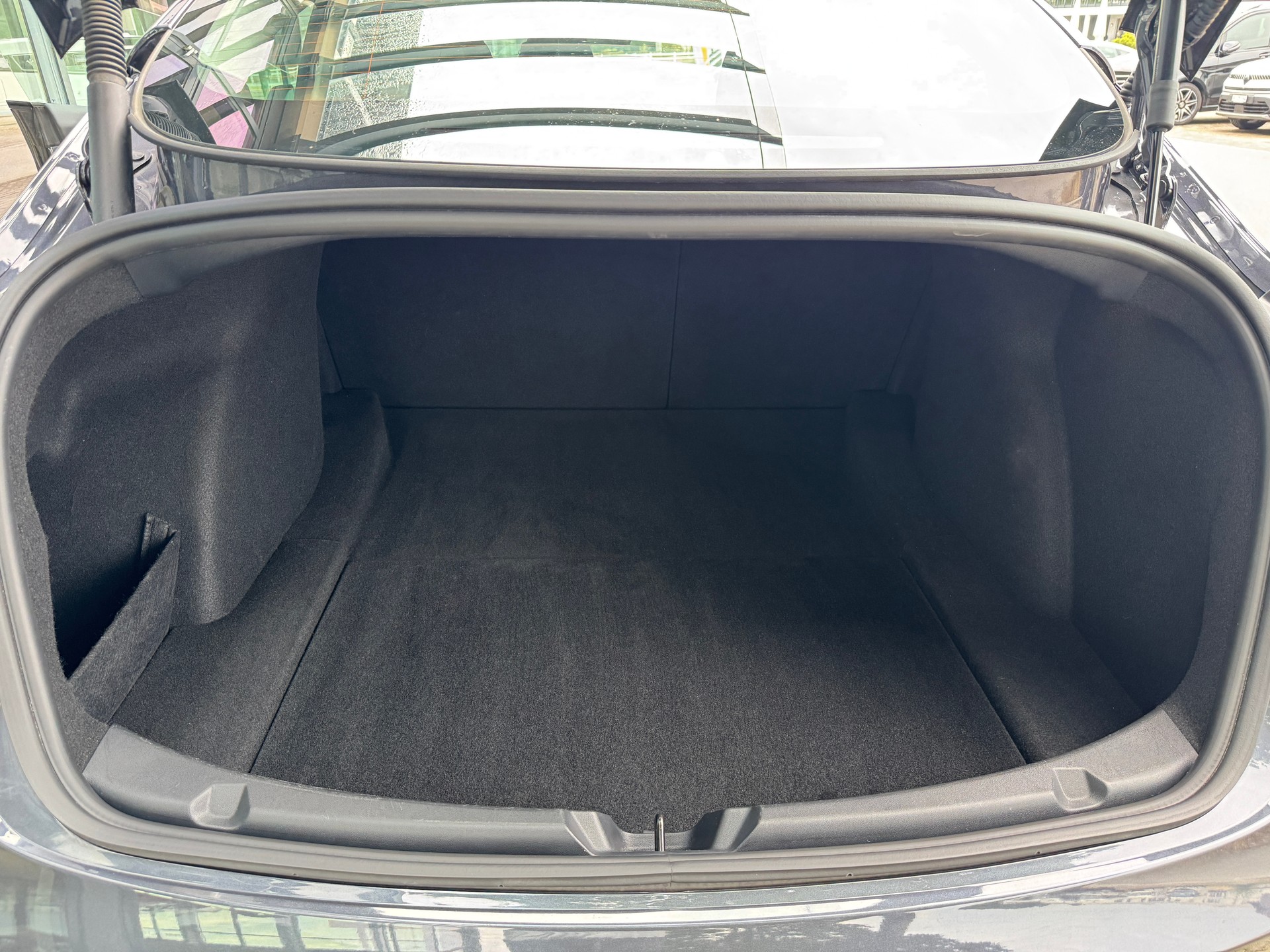 TESLA Model 3 Long Range Dual Motor AWD / AMD Ryzen-image-11
