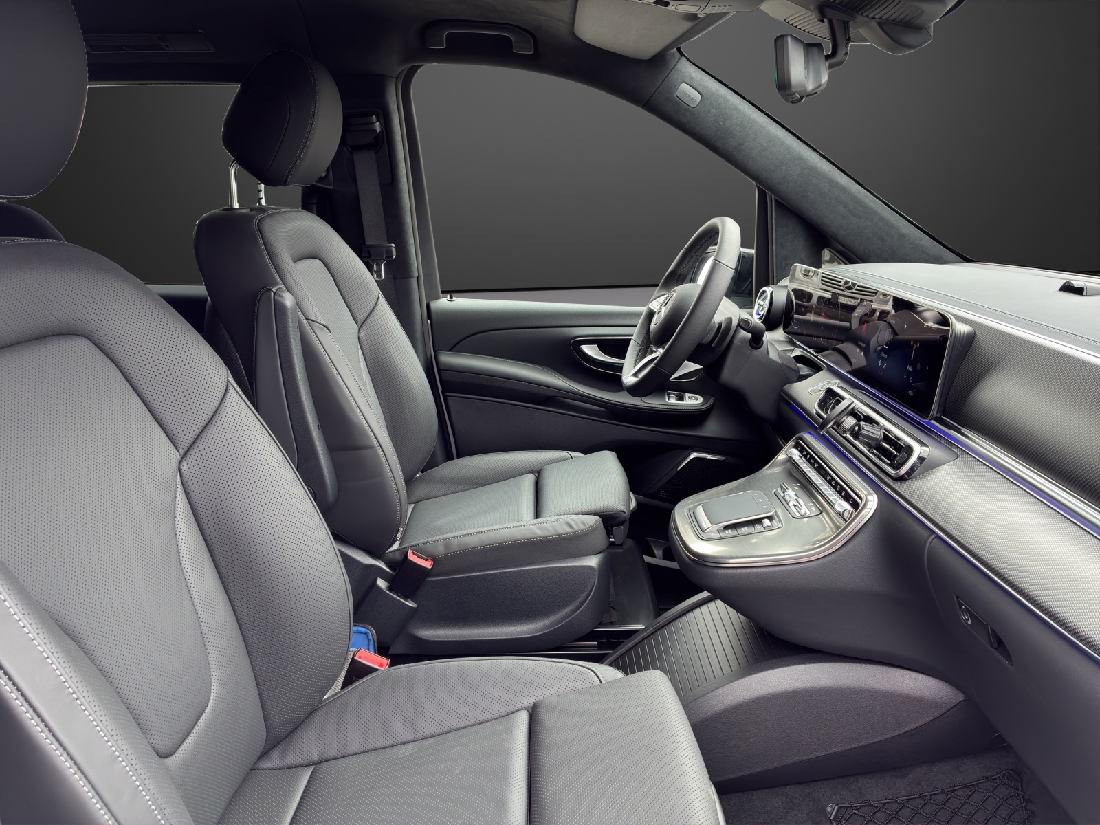 MERCEDES-BENZ V 300 d lang 4Matic Swiss Edition 9G-Tronic-image-7