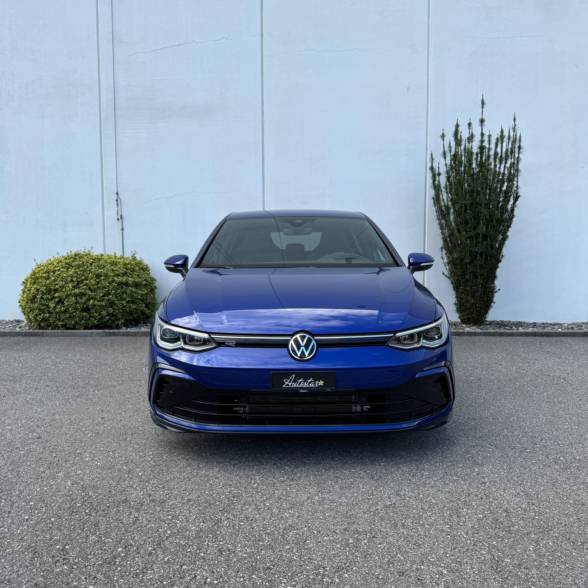 VW Golf 2.0 TSI R-Line DSG 4 Motion-image-3