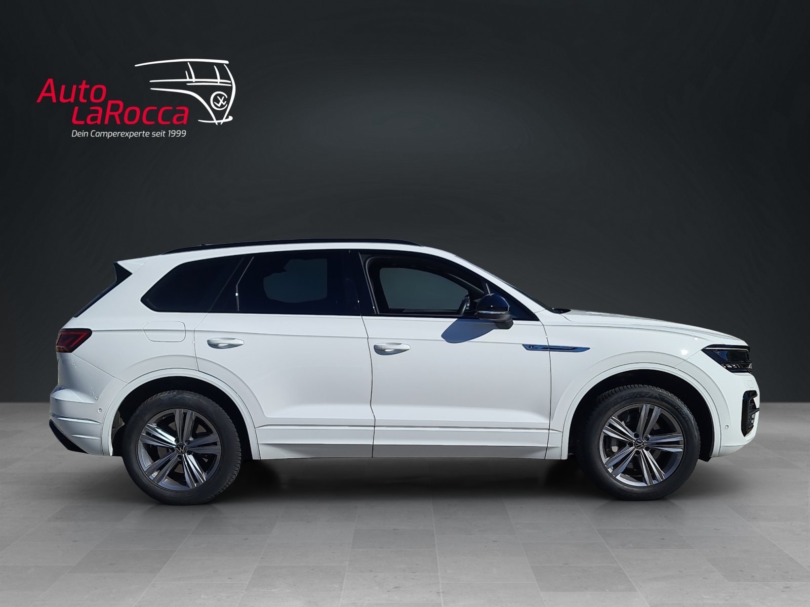 VW Touareg 3.0 TSI R-Line Tiptronic-image-5