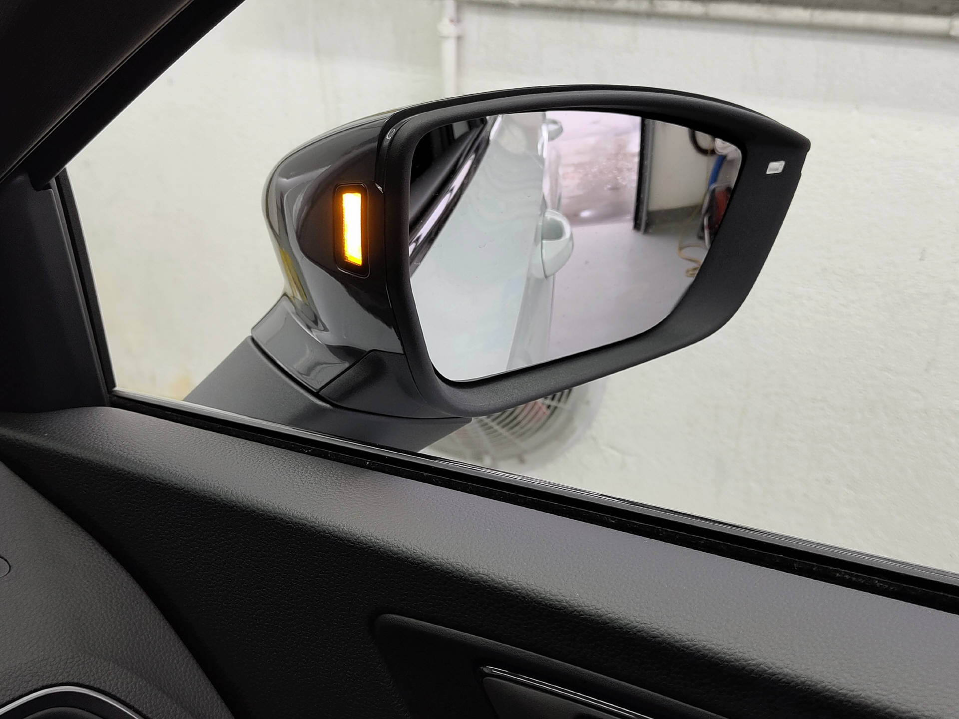 CUPRA Ateca 2.0 TSI VZ 4Drive DSG-image-12