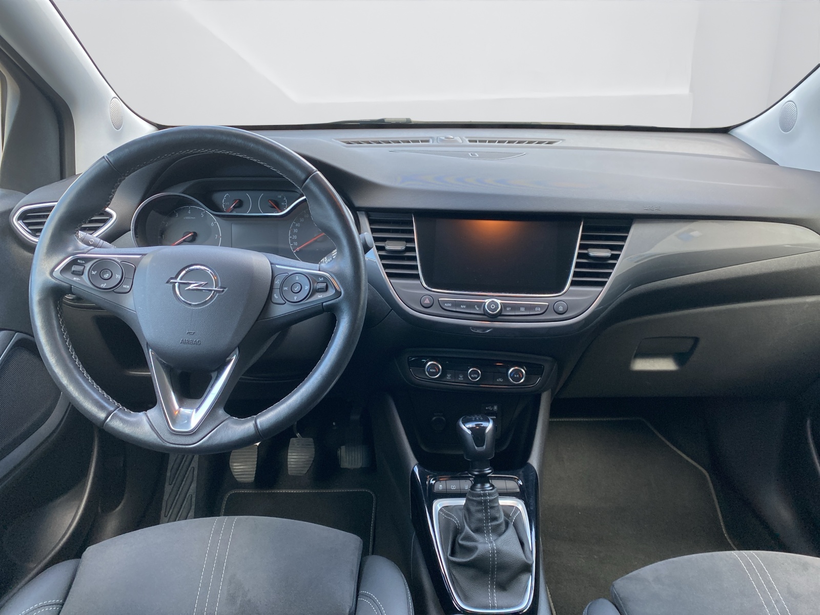 OPEL Crossland 1.2 T Elegance-image-15
