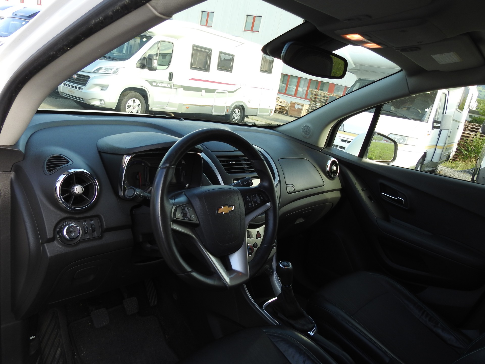 CHEVROLET Trax 1.7 VCDi LT 4WD-image-11