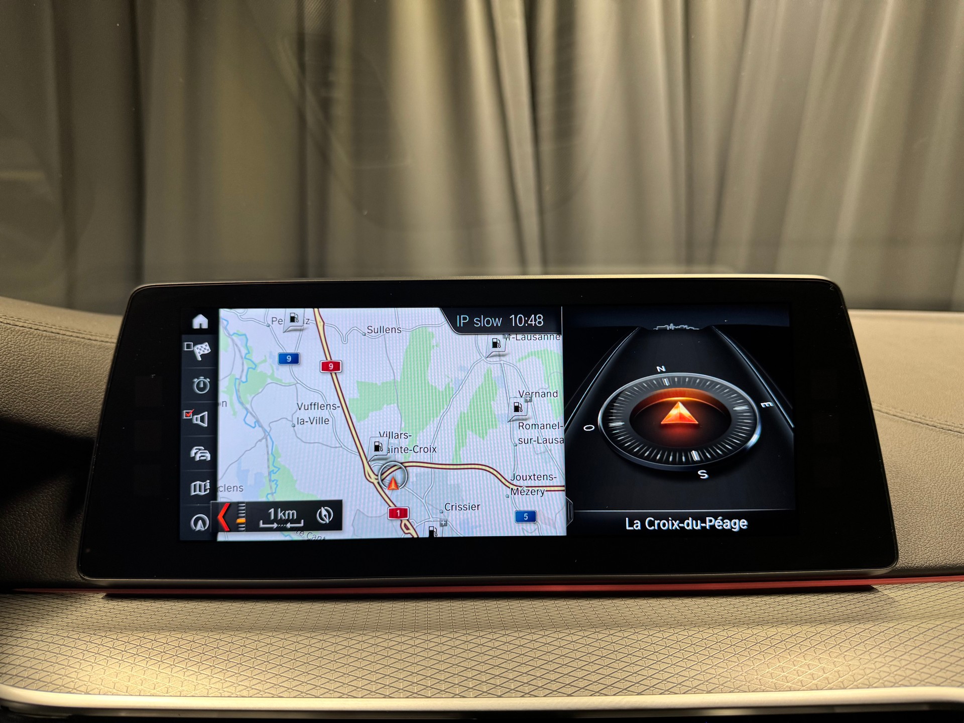 BMW M550i xDrive Steptronic(11)(M)-image-14