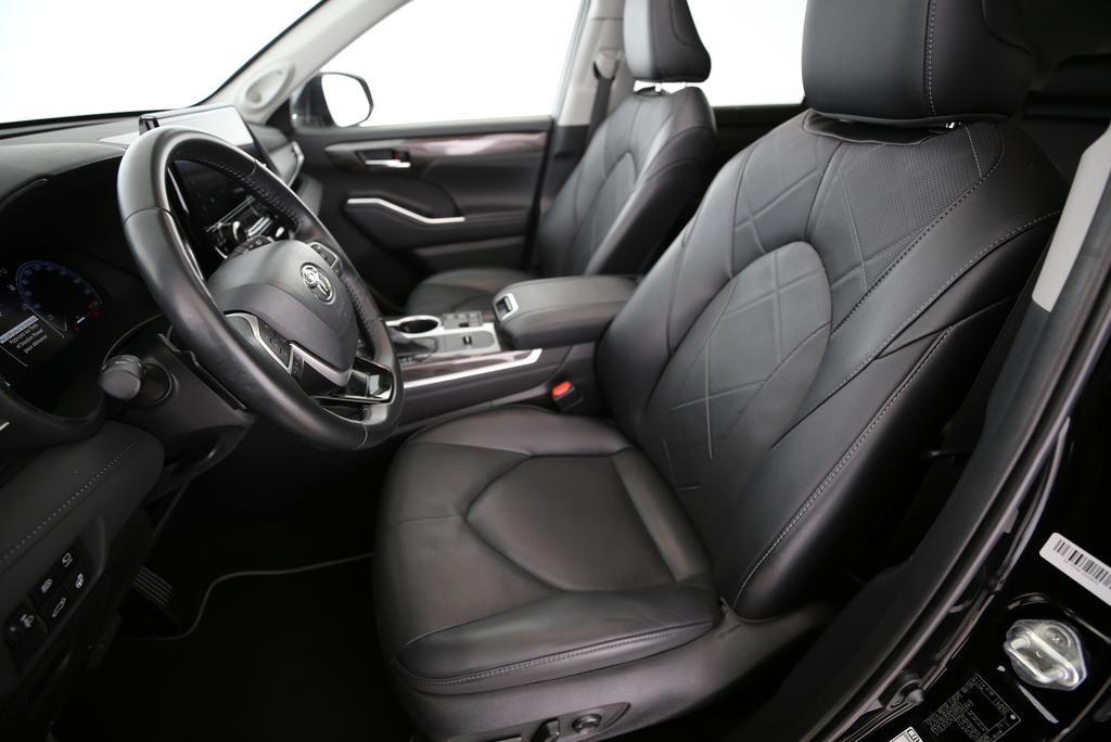 TOYOTA Highlander 2.5 HSD Premium-showroom-element-3