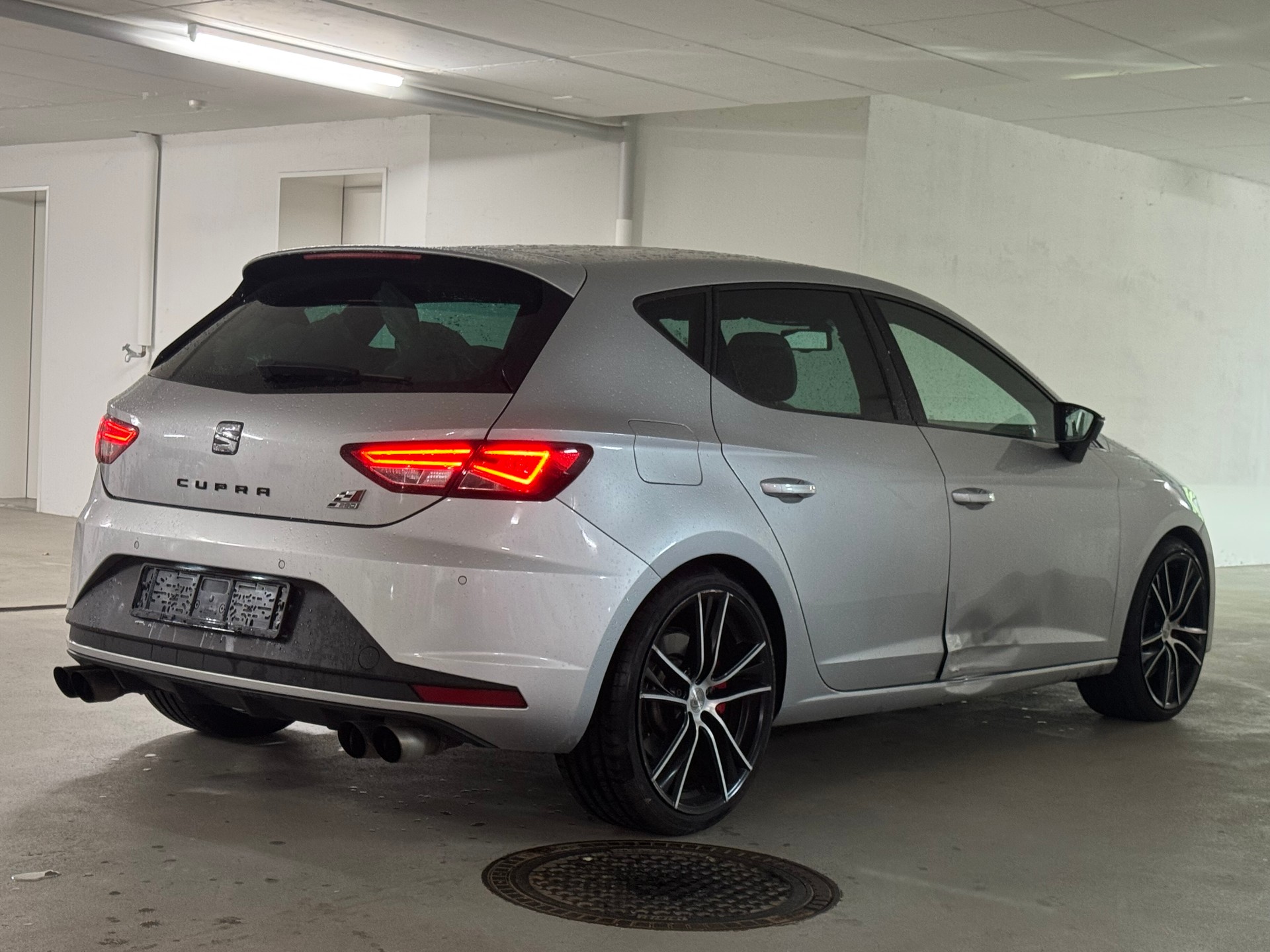 SEAT Leon 2.0 TSI Cupra 280 DSG-image-6