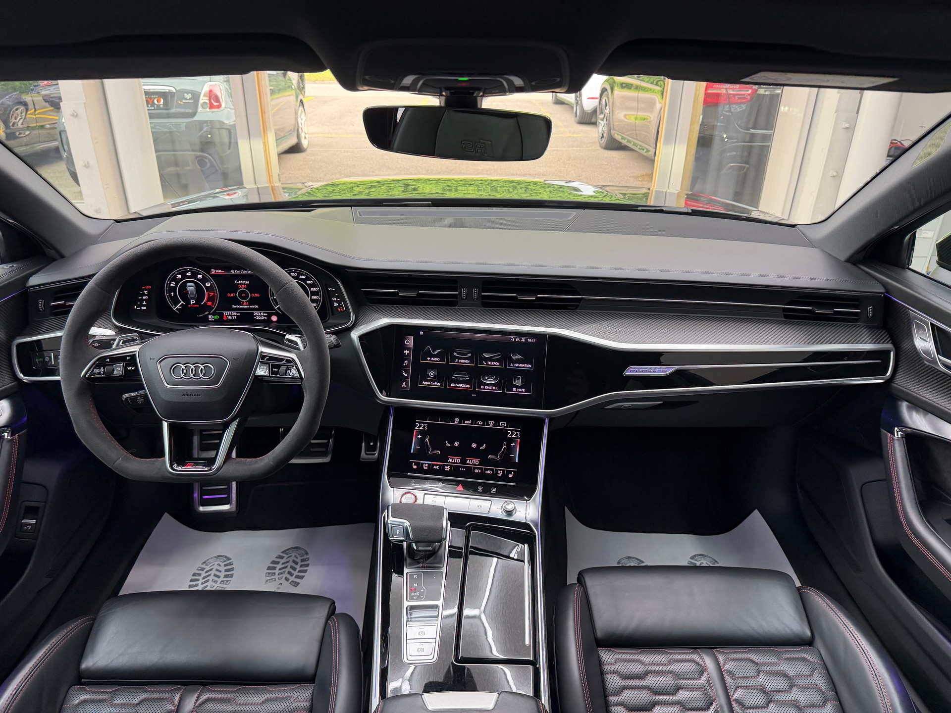 AUDI RS6 Avant 4.0 V8 TFSI quattro T-Tronic-image-10