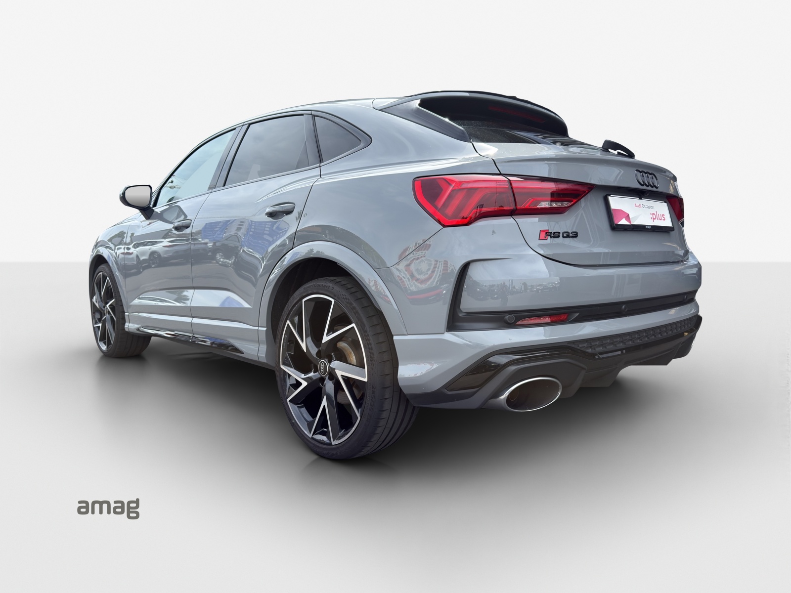 AUDI RS Q3 Sportback quattro S tronic-showroom-element-1