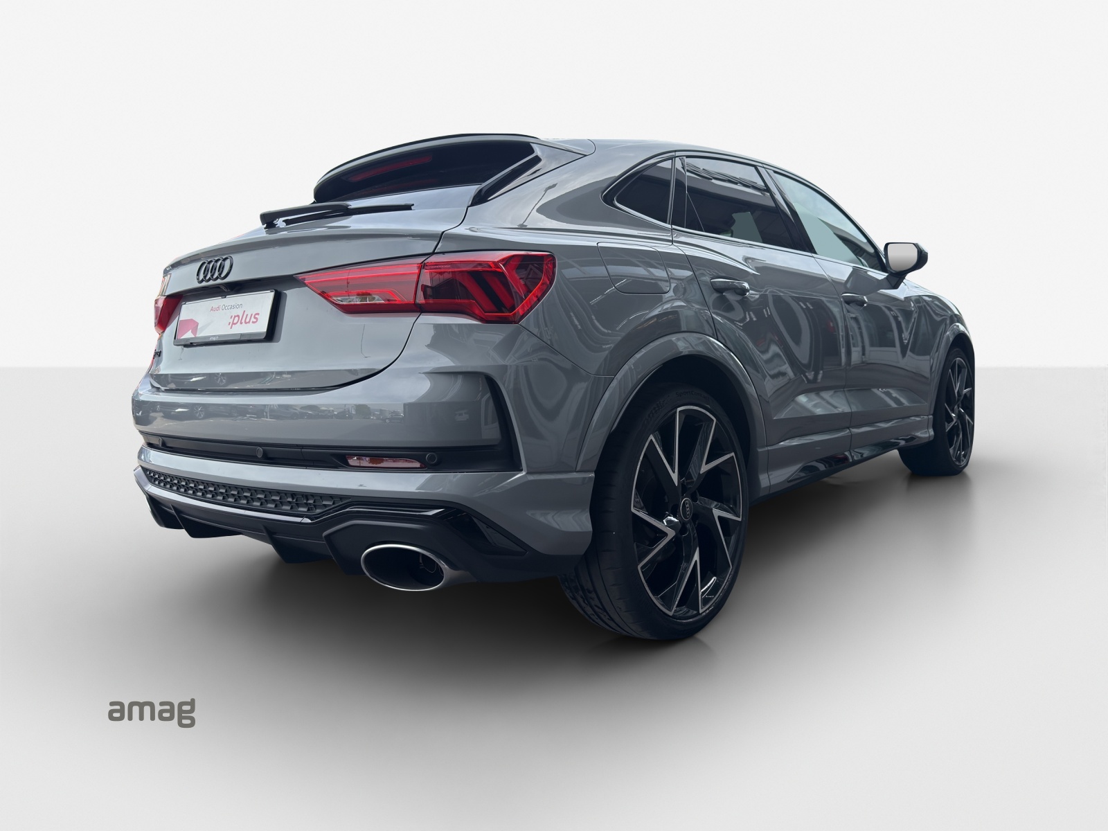AUDI RS Q3 Sportback quattro S tronic-image-3