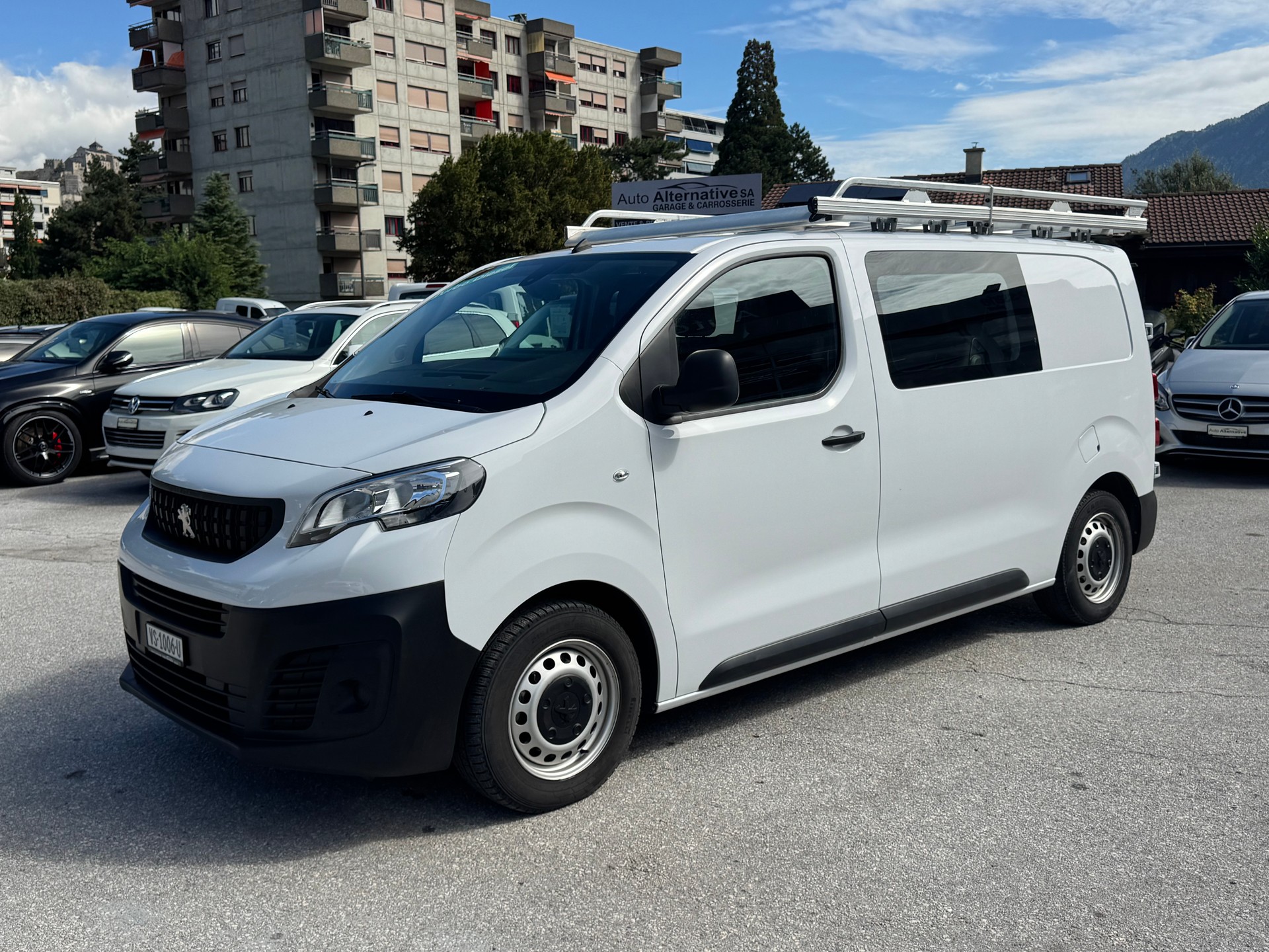 PEUGEOT Expert 2.0 BlueHDi 140 S&S Premium Long EAT8-image-12