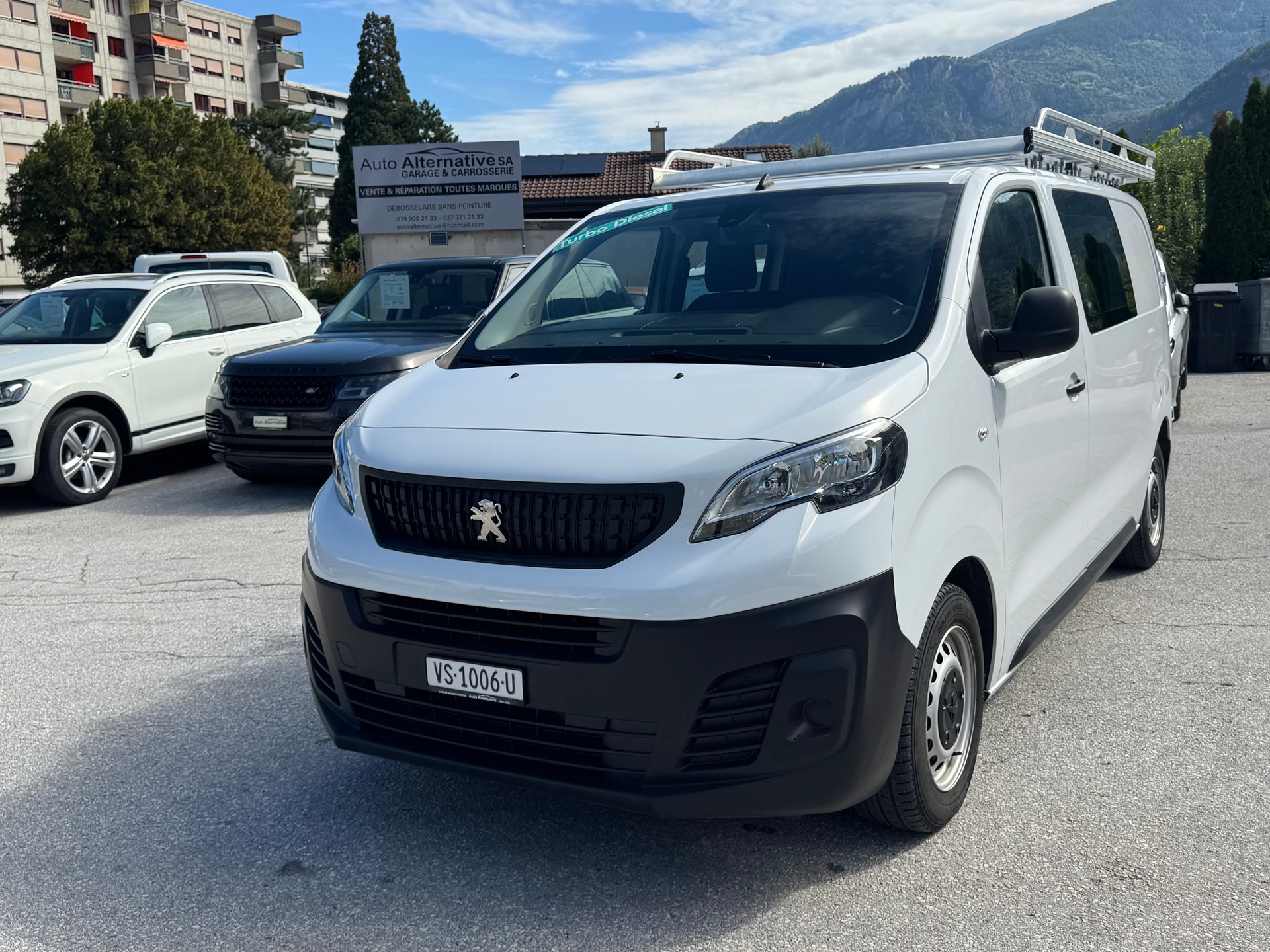 PEUGEOT Expert 2.0 BlueHDi 140 S&S Premium Long EAT8-image-4