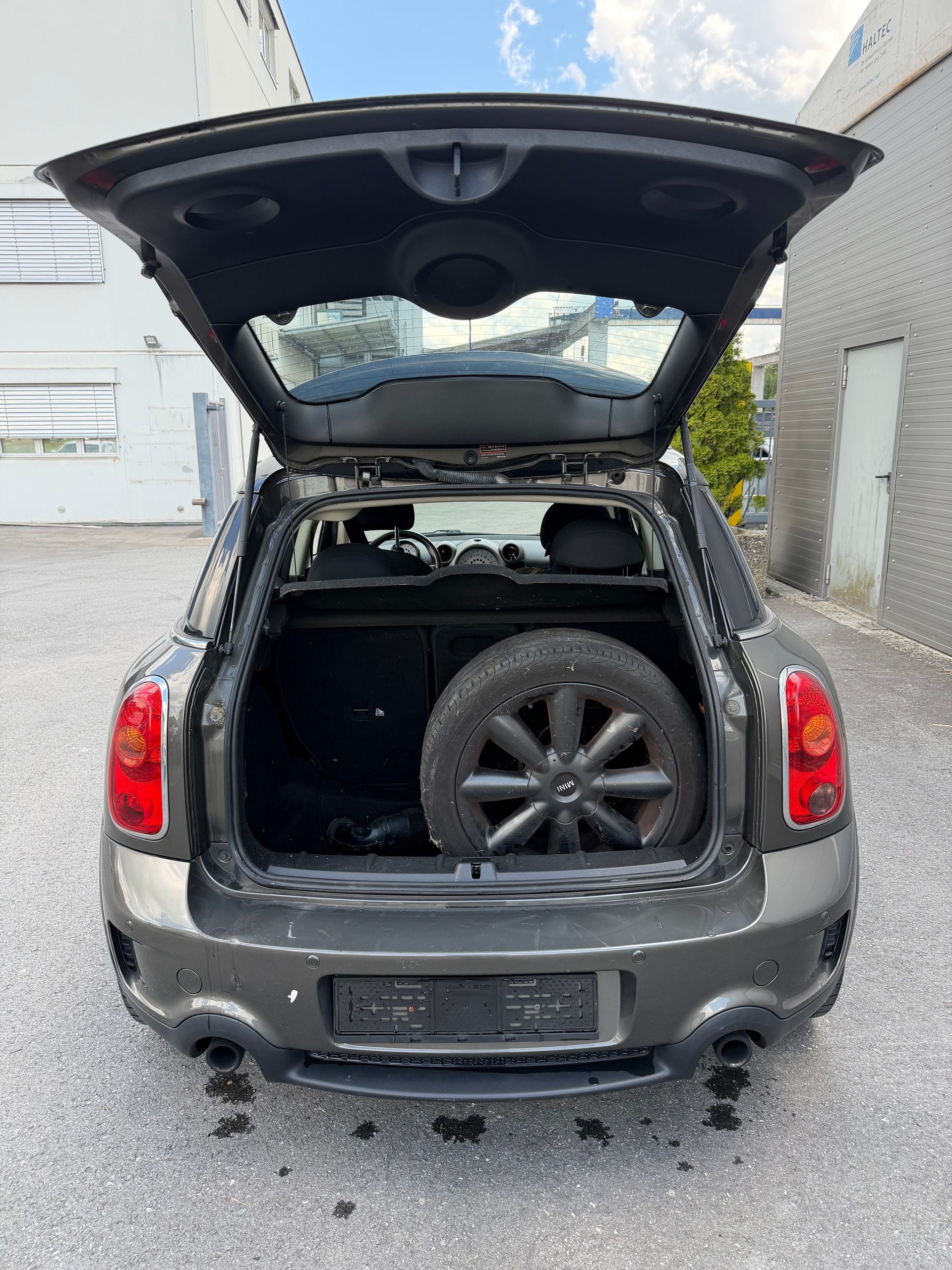 MINI Countryman Cooper S FWD Steptronic-image-8
