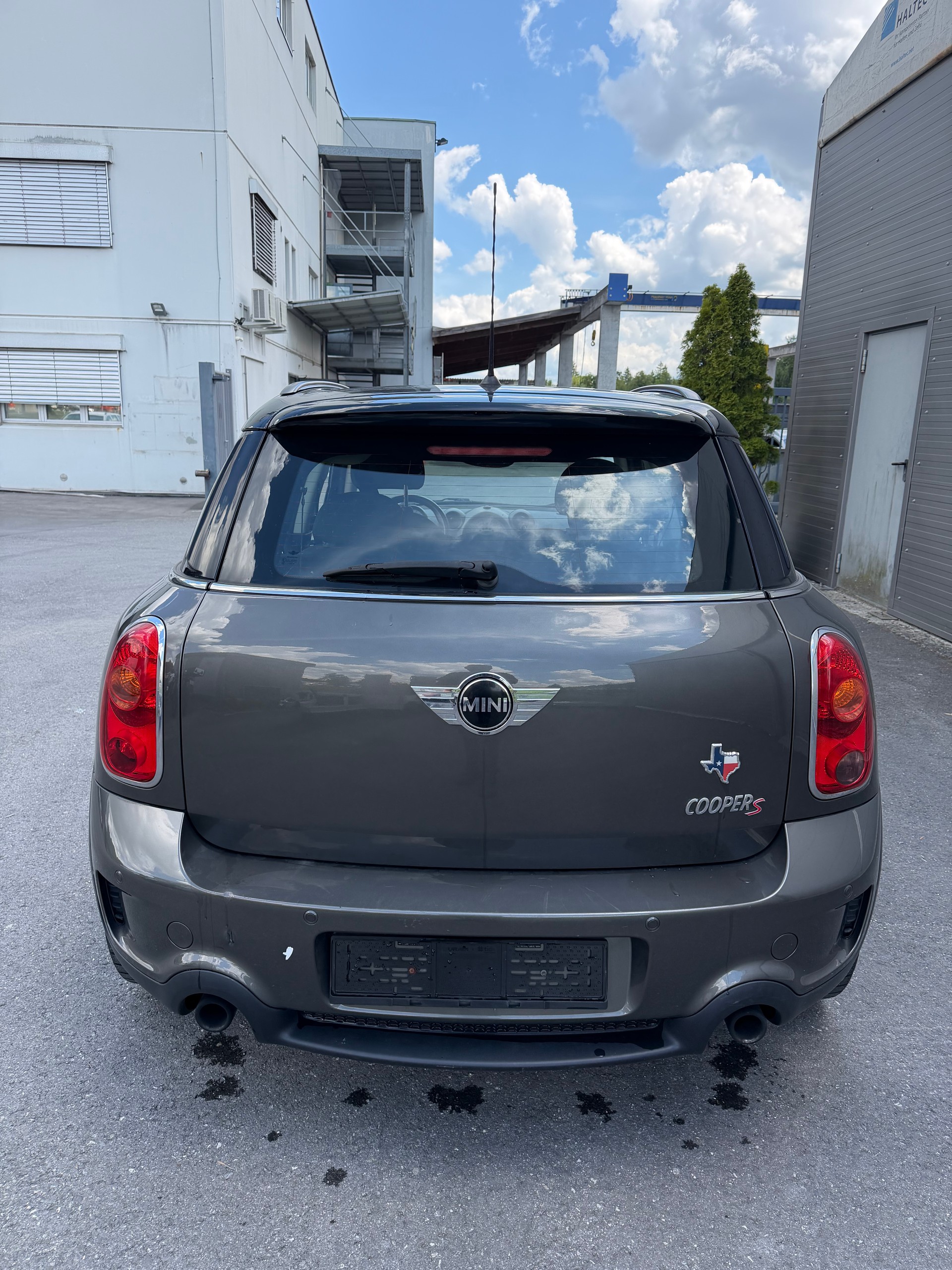 MINI Countryman Cooper S FWD Steptronic-image-4