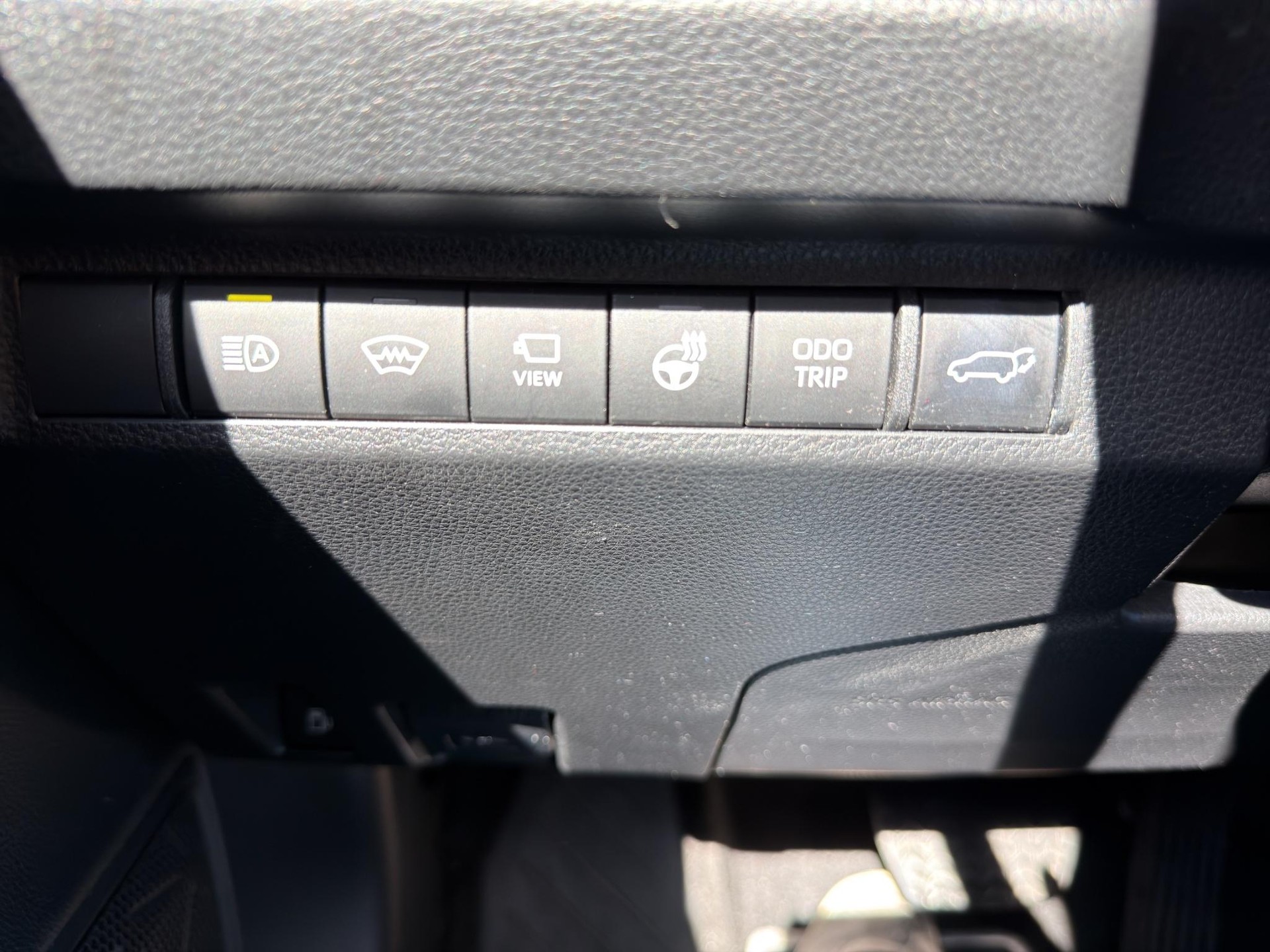 TOYOTA RAV4 2.5 HEV Adventure-image-15