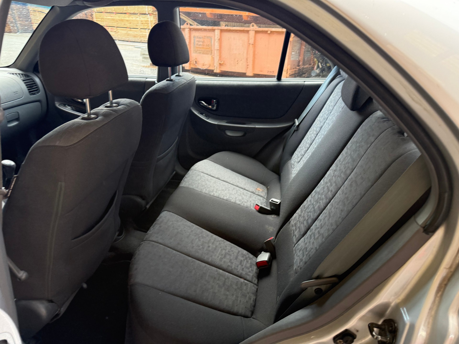 HYUNDAI Accent 1.6 GLS-image-9