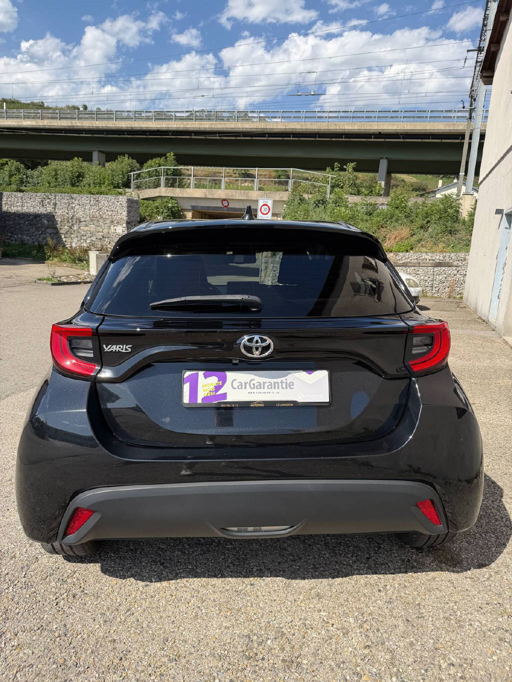 TOYOTA Yaris 1.5 VVT-iE Trend-image-5
