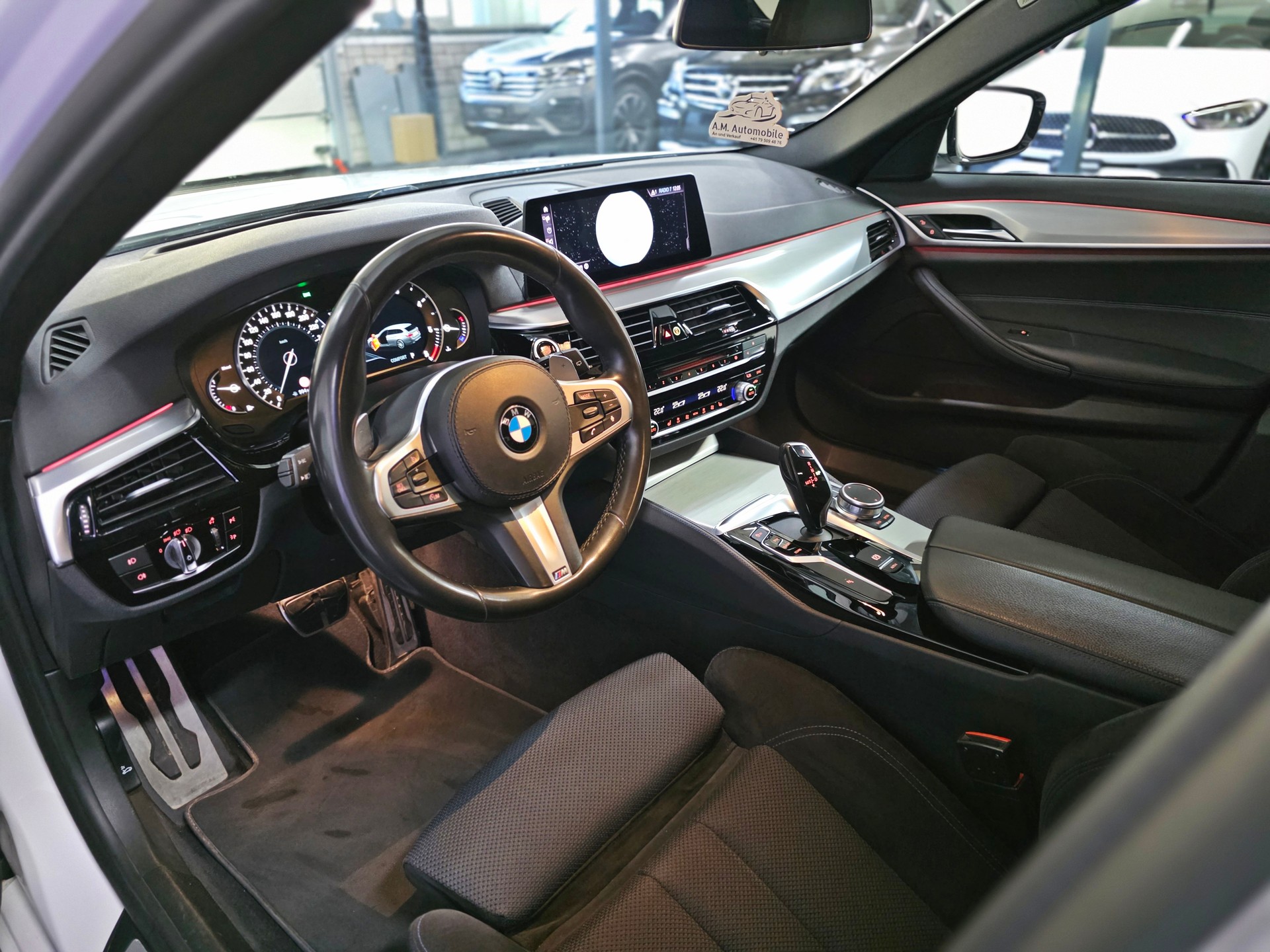 BMW 520d Touring Steptronic-image-10