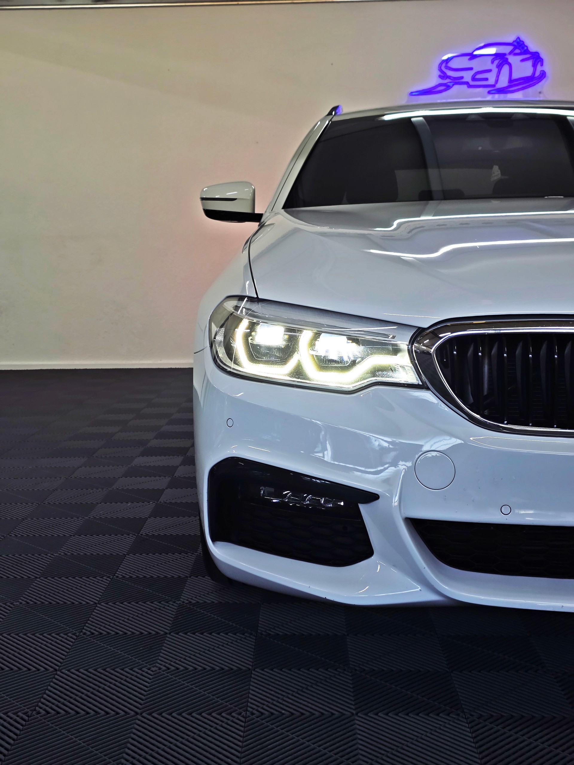 BMW 520d Touring Steptronic-image-2