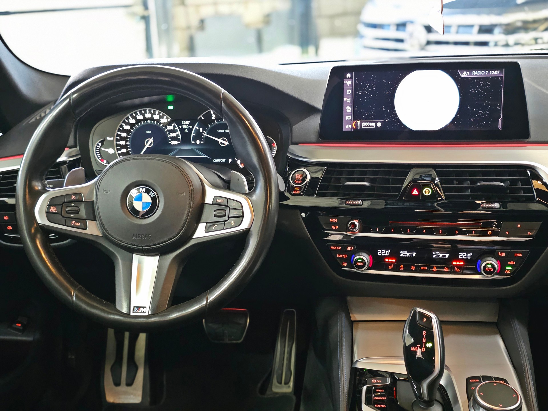 BMW 520d Touring Steptronic-image-14