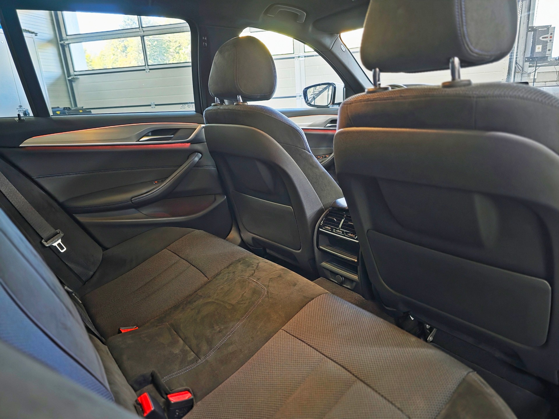 BMW 520d Touring Steptronic-image-15