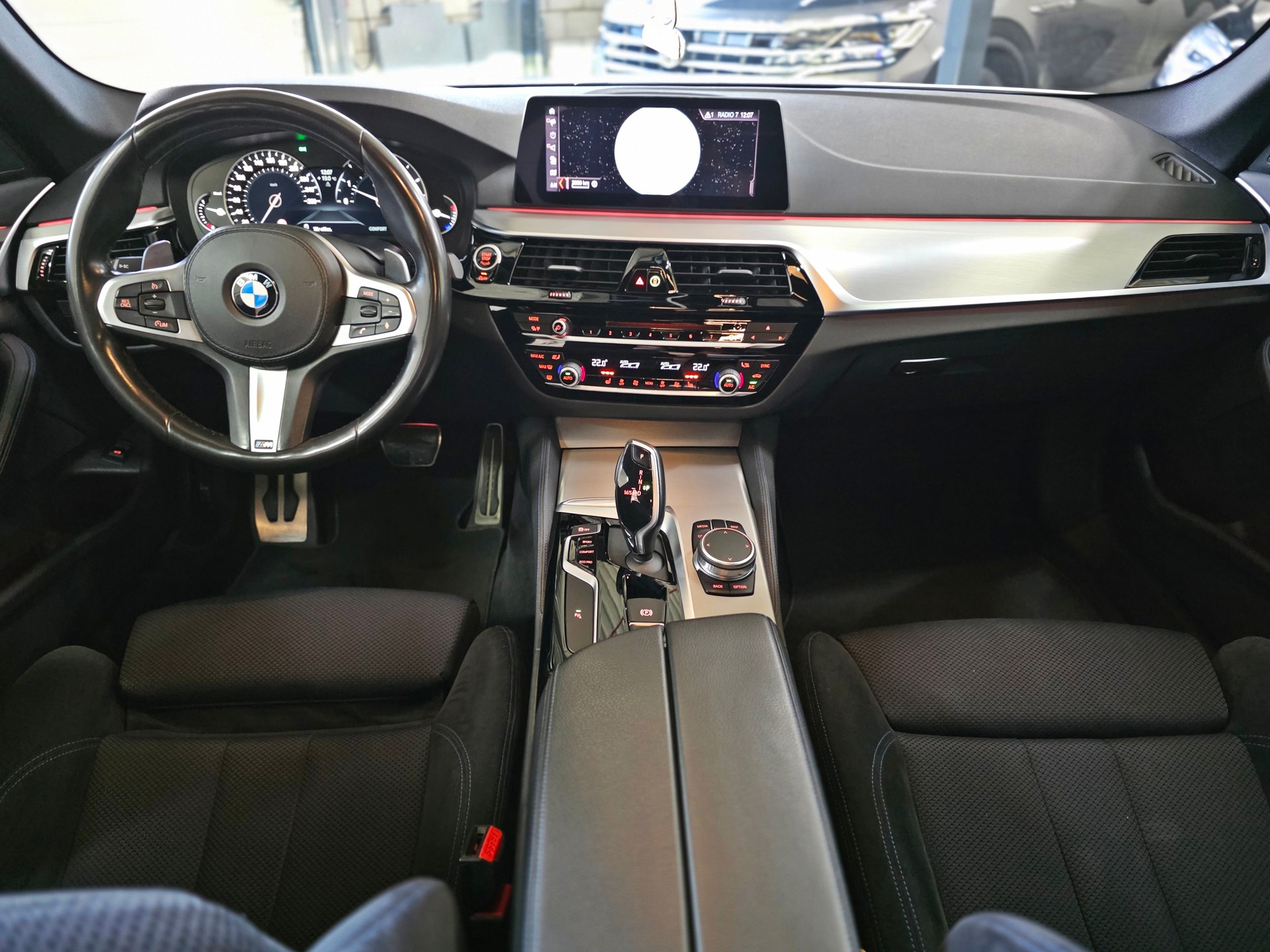 BMW 520d Touring Steptronic-image-13