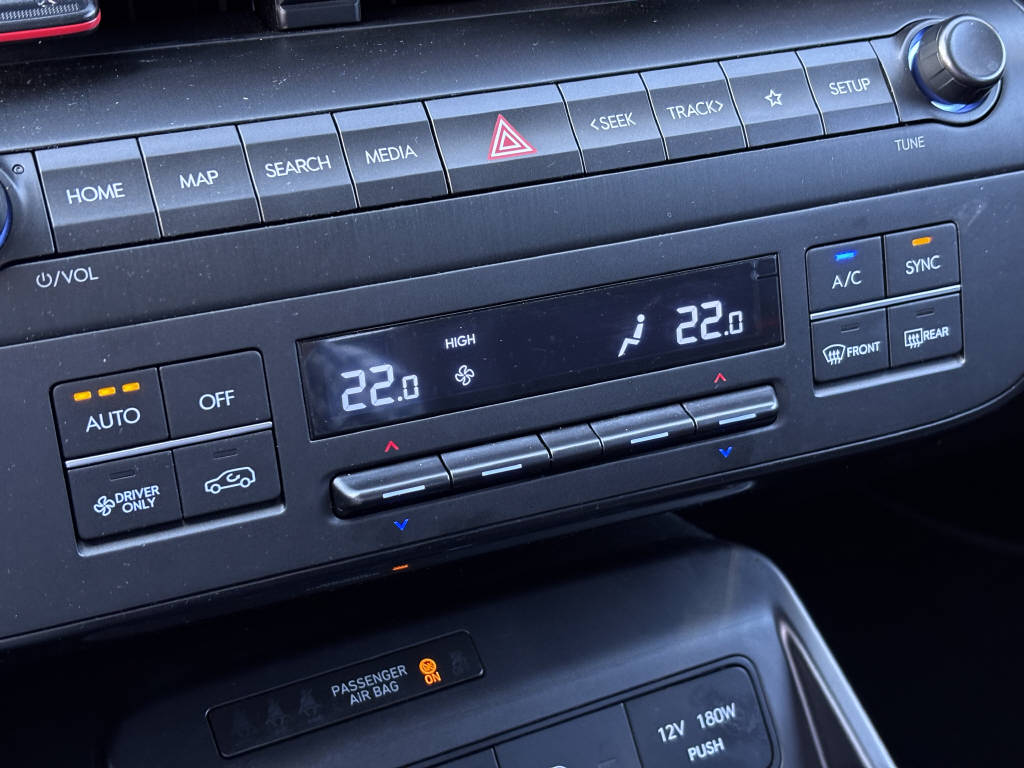 HYUNDAI Kona 1.6 GDi Hybrid N-Line-image-15