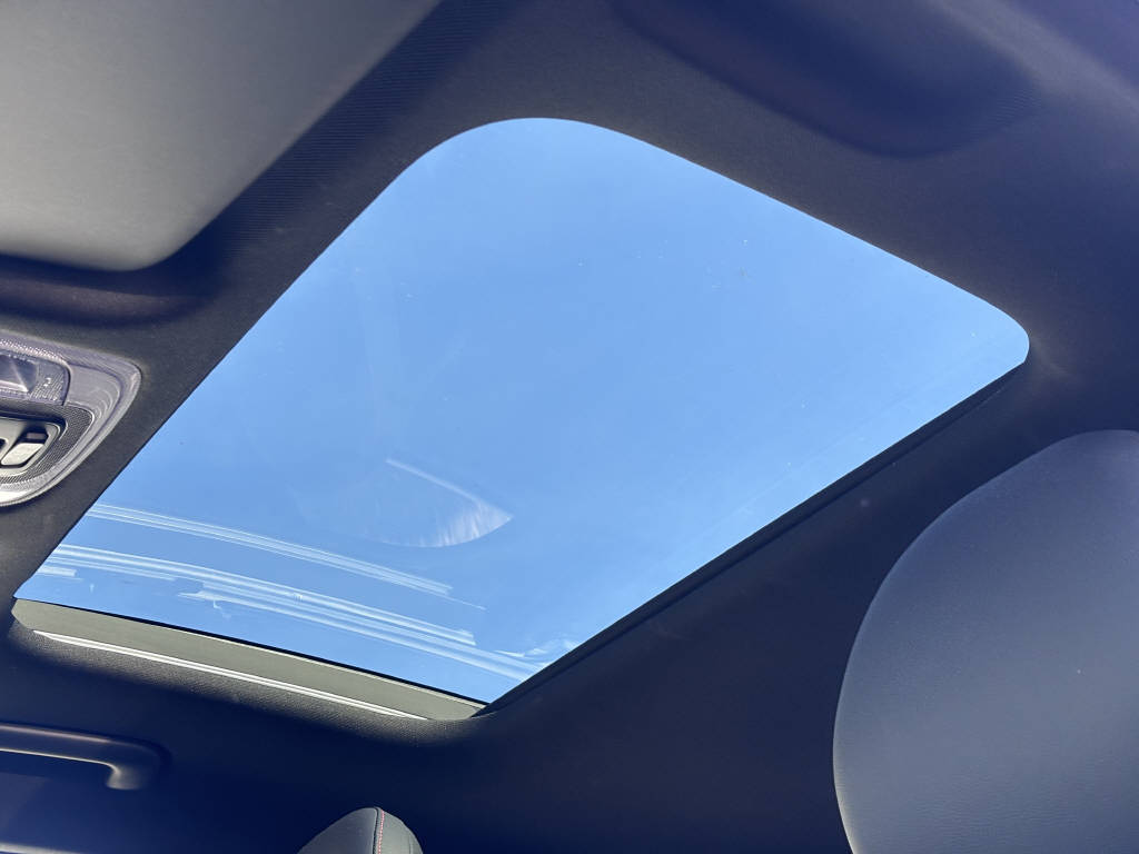 HYUNDAI Kona 1.6 GDi Hybrid N-Line-image-17