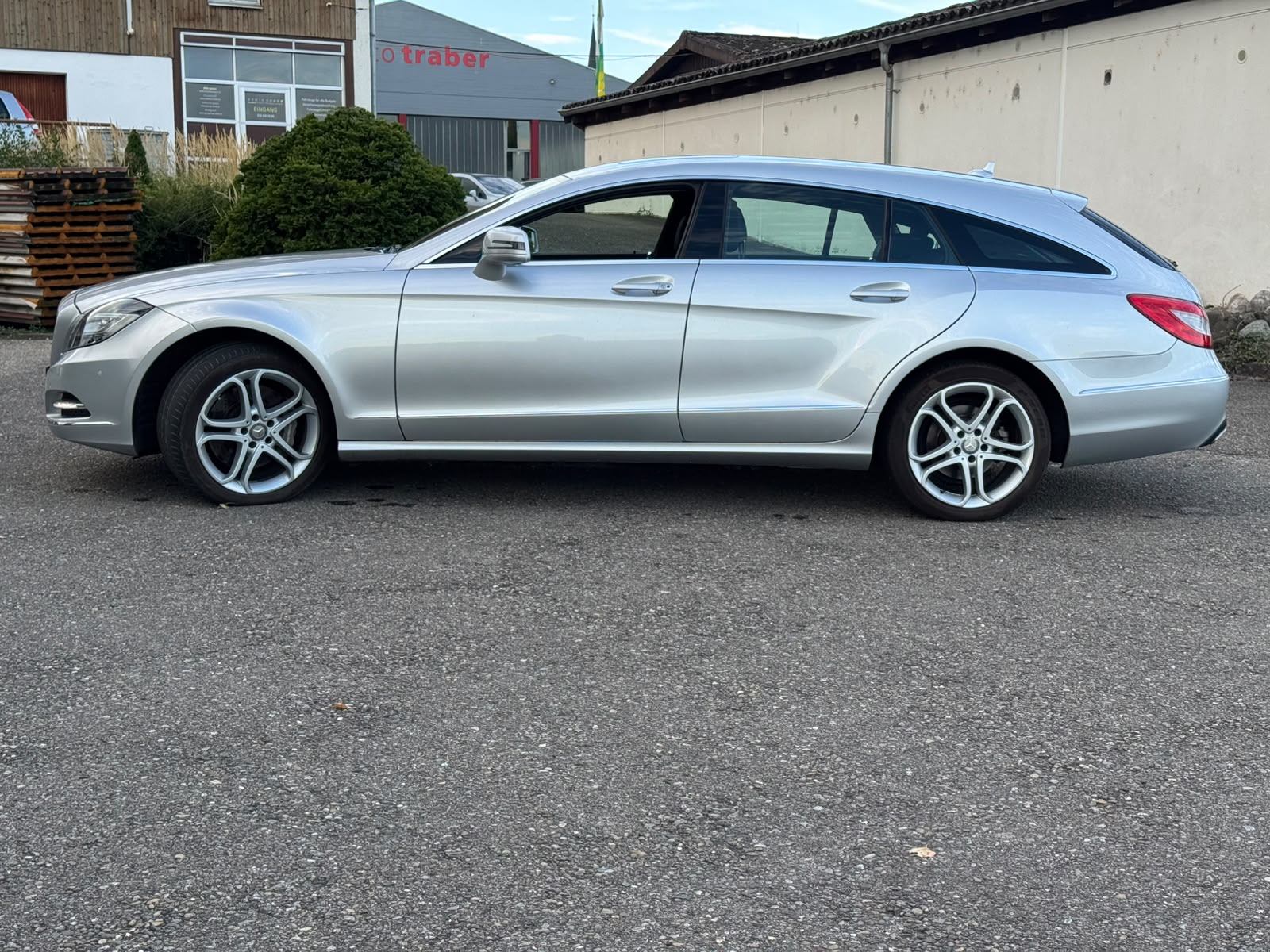 MERCEDES-BENZ CLS SB 350 CDI Executive 4Matic 7G-Tronic-image-3