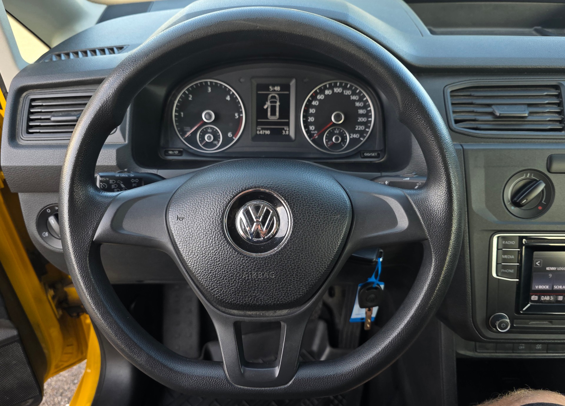 VW Caddy Maxi 2.0TDI 4Motion BlueMotion Technology * Top Zustand * 8-Fach *-image-10