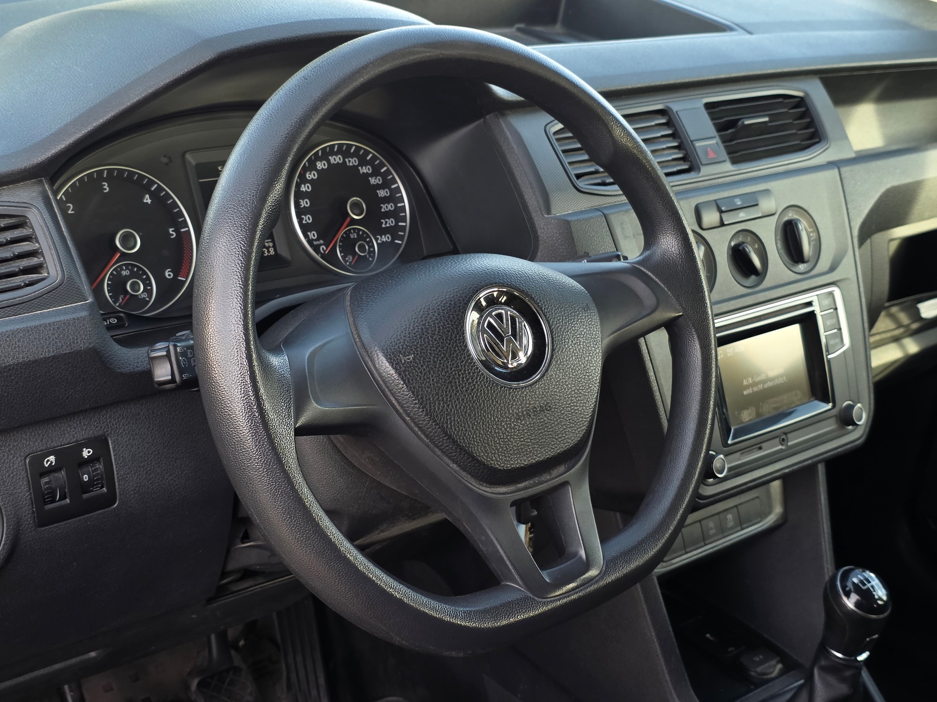 VW Caddy Maxi 2.0TDI 4Motion BlueMotion Technology * Top Zustand * 8-Fach *-image-9