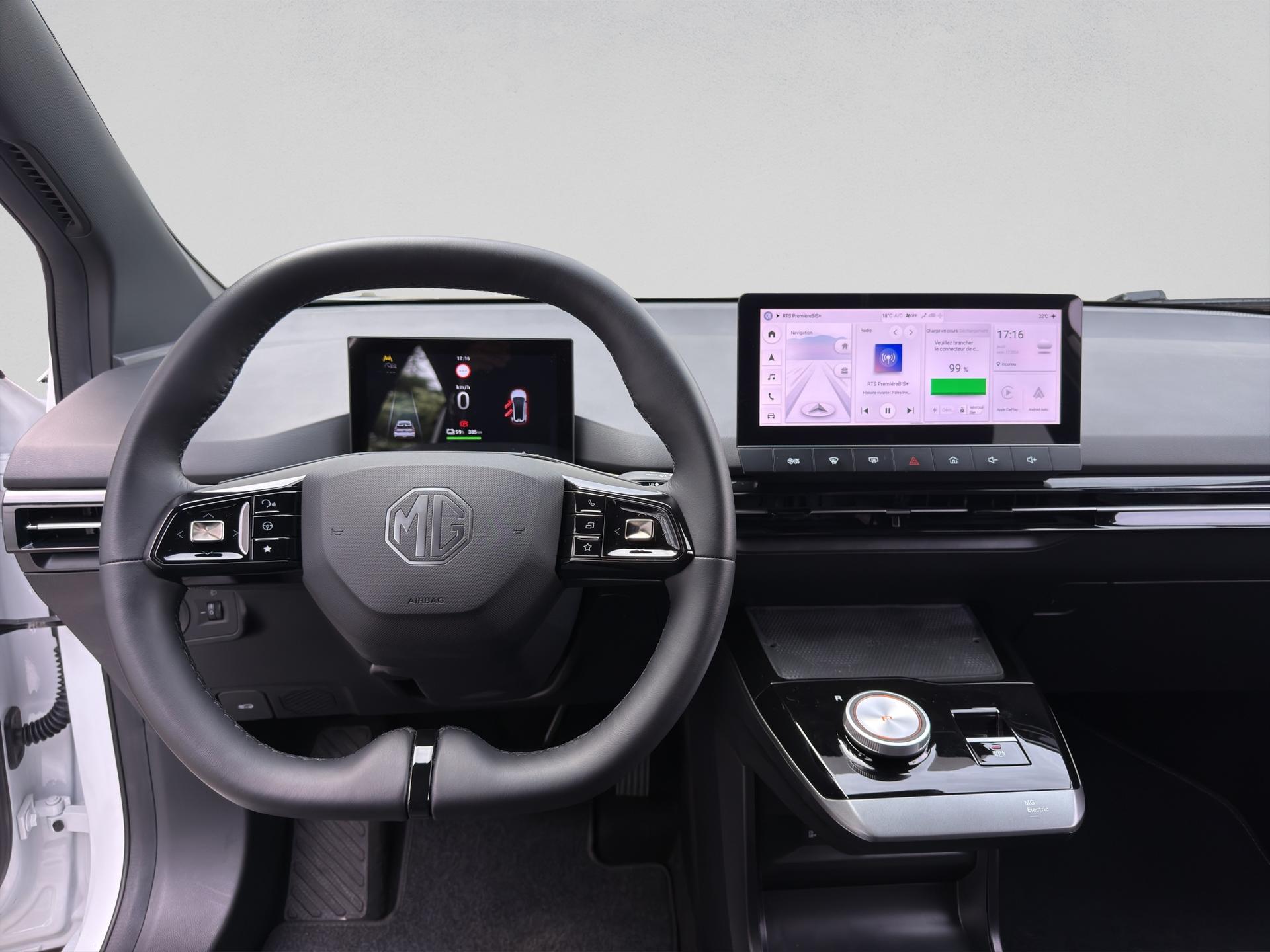 MG 4 EV 64kWh Luxury-image-13