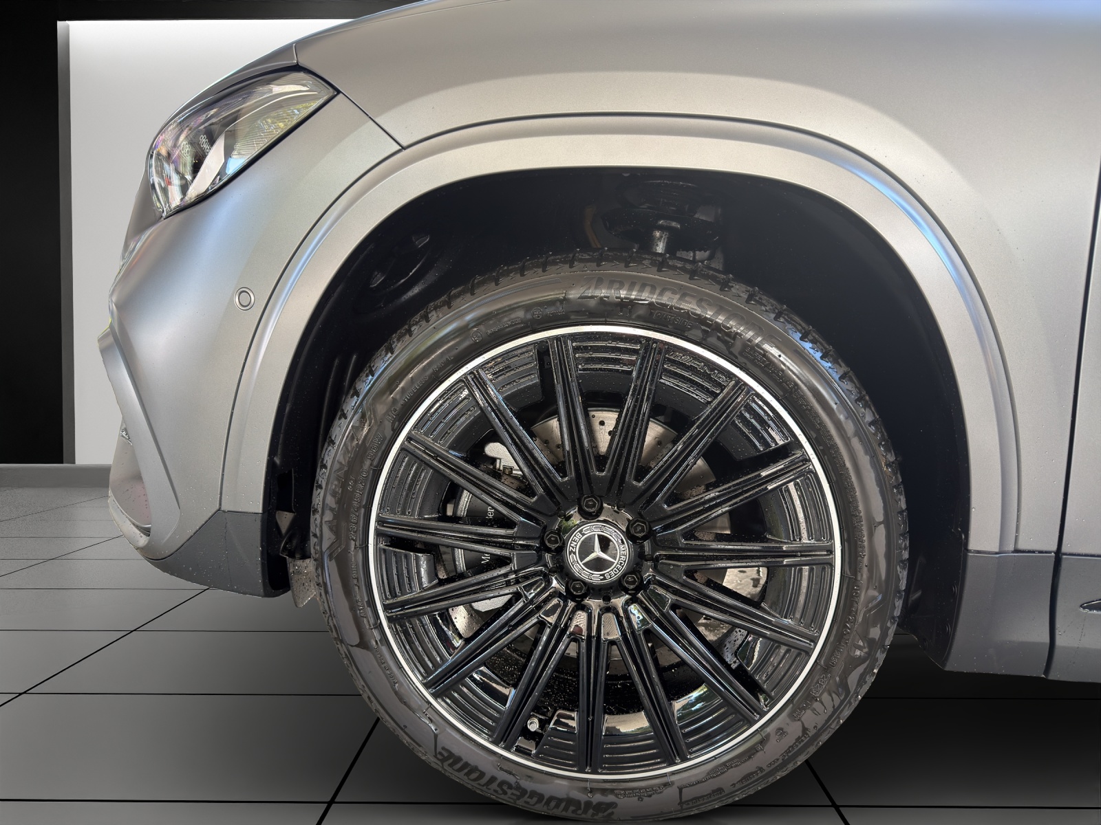 MERCEDES-BENZ GLA 200 Night Star 7G-DCT-image-6