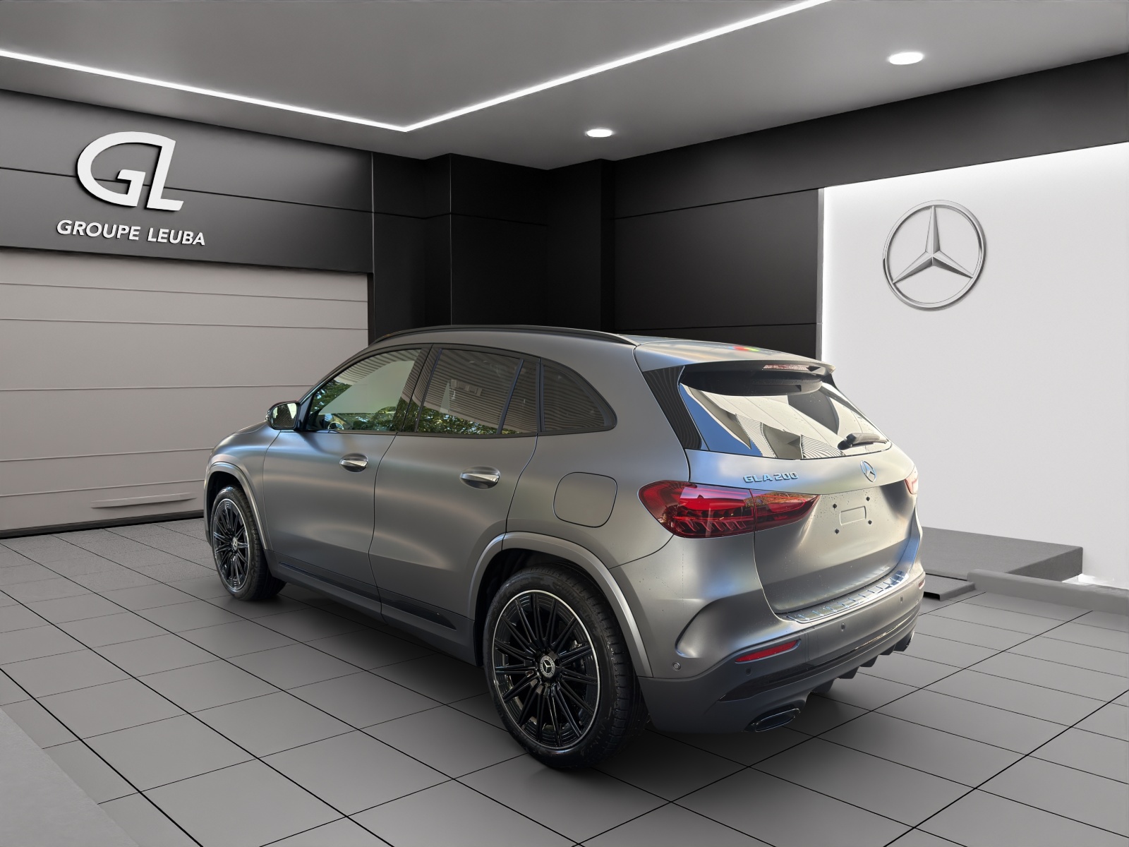 MERCEDES-BENZ GLA 200 Night Star 7G-DCT-image-3