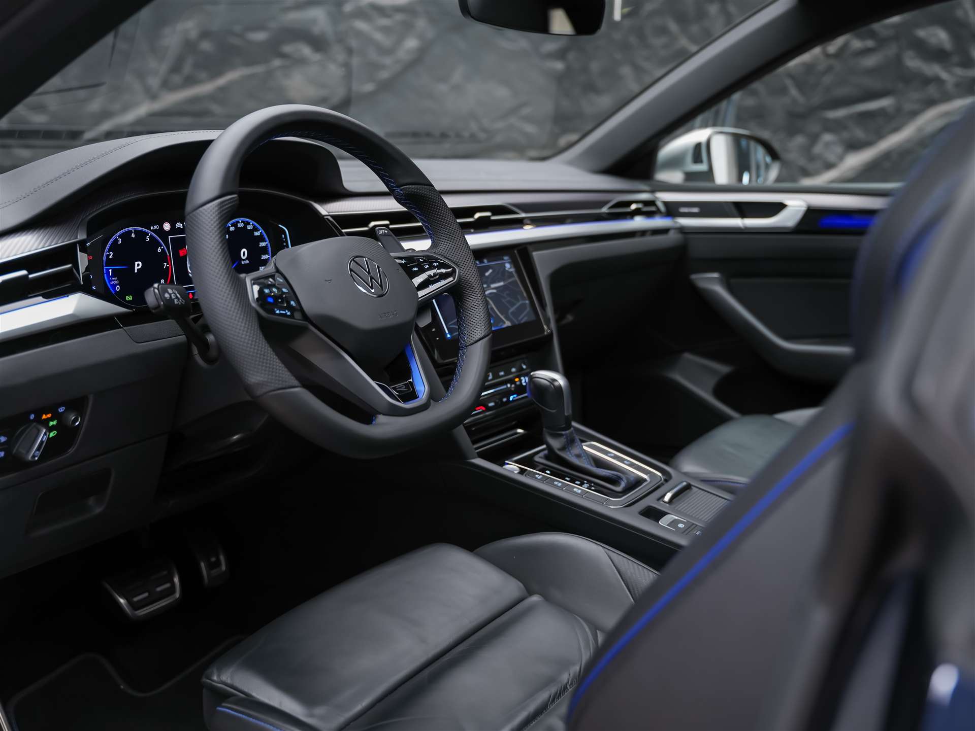 VW Arteon SB 2.0 TSI R 4Motion DSG *Panorama*Massage*Voll Leder*AHK*-image-7