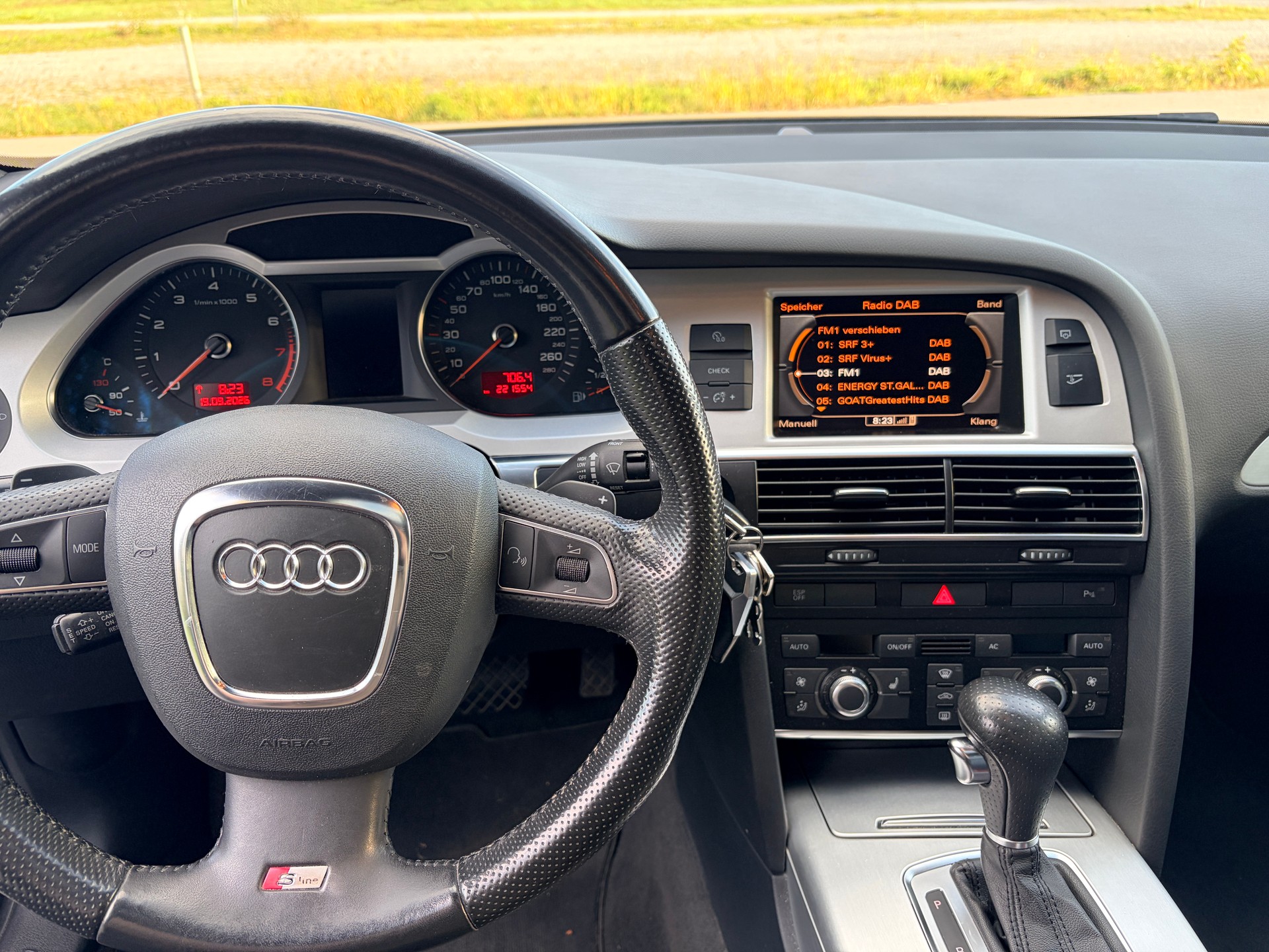 AUDI 3.0 V6 TFSI quattro T-Tronic-image-5