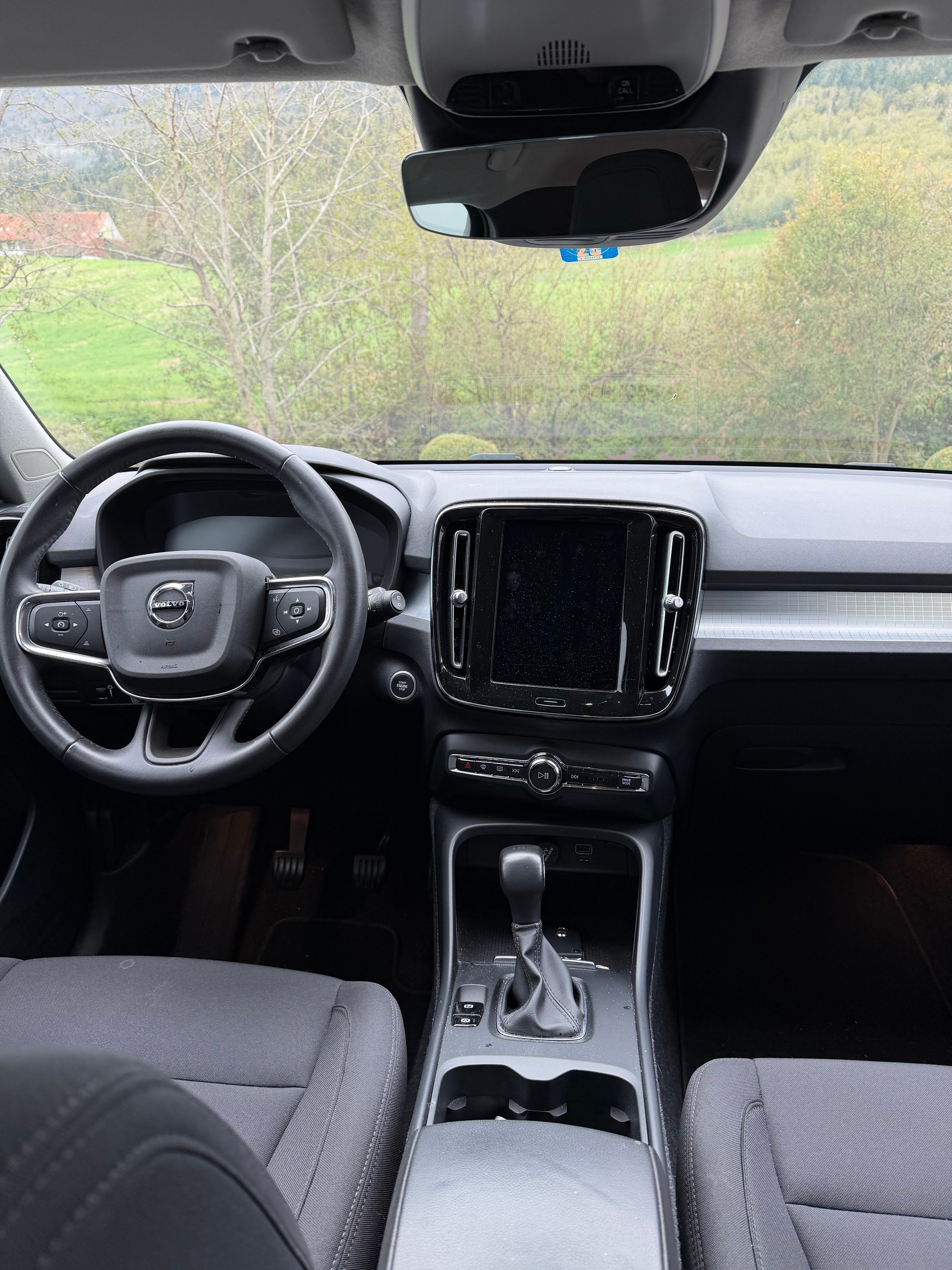 VOLVO XC40 T2 XCITE-image-8
