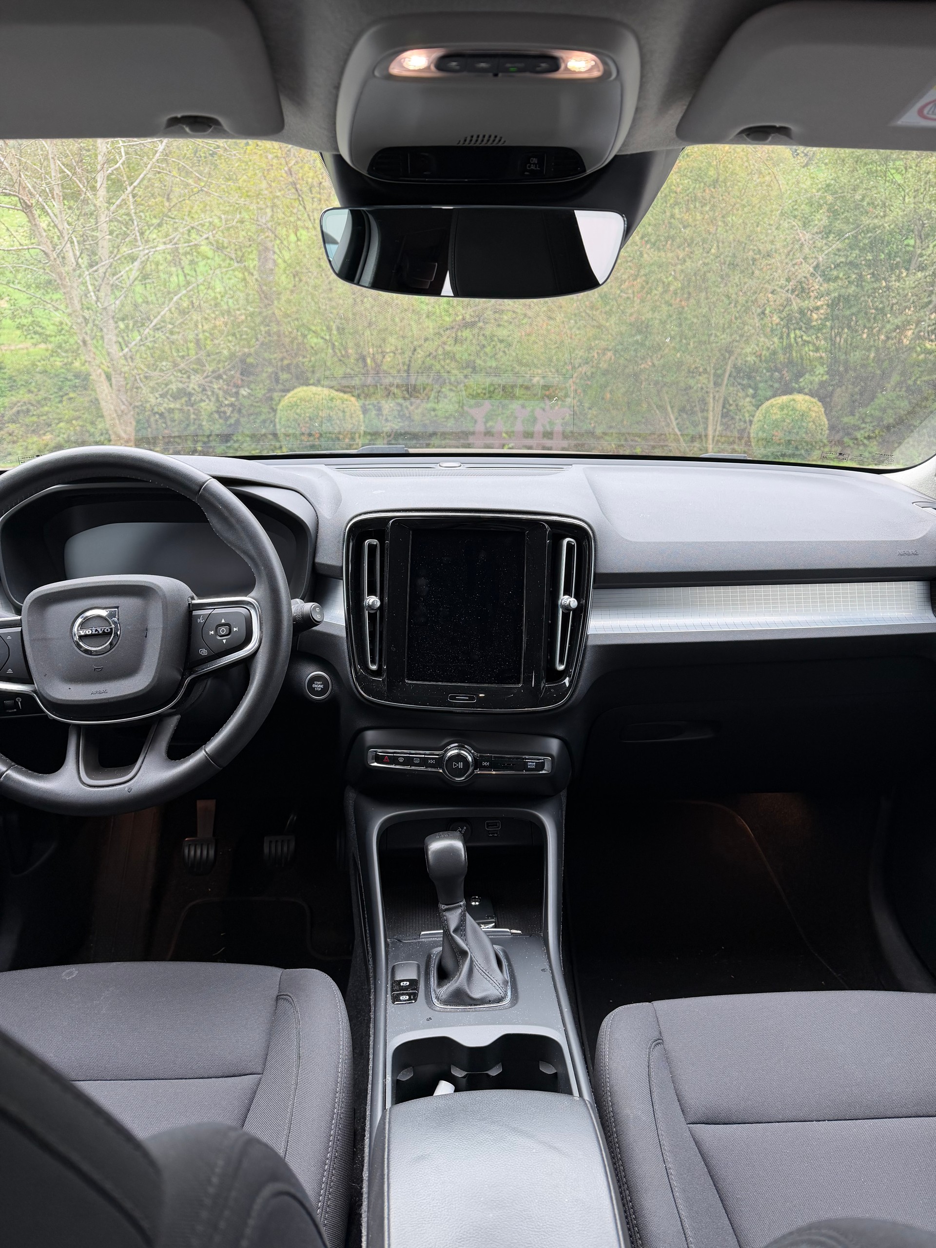 VOLVO XC40 T2 XCITE-image-9