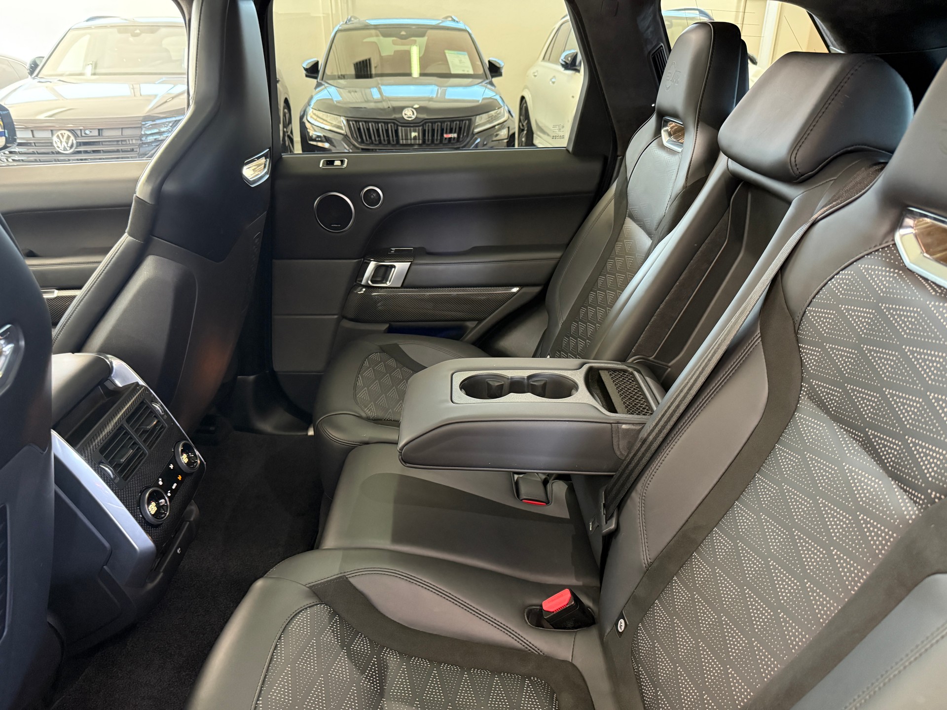 LAND ROVER Range Rover Sport 5.0 V8 S/C SVR Automatic-image-17