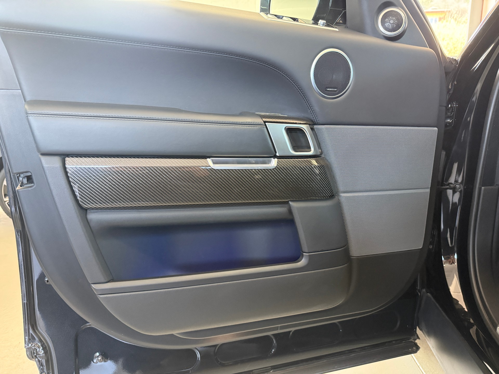 LAND ROVER Range Rover Sport 5.0 V8 S/C SVR Automatic-image-24
