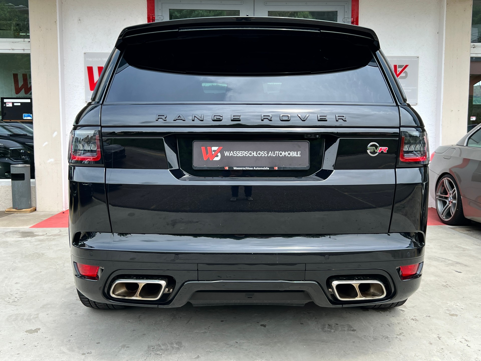 LAND ROVER Range Rover Sport 5.0 V8 S/C SVR Automatic-image-6